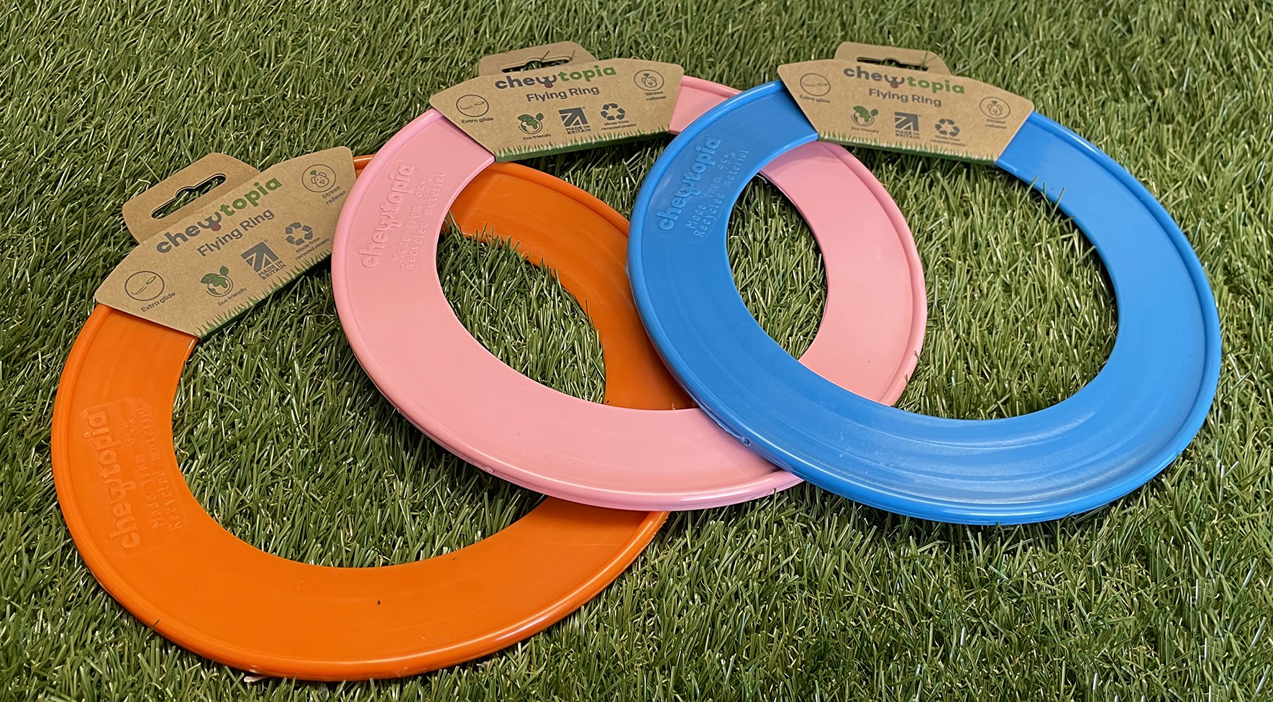 Throw Ring Flying Ring, Frisbee Dog Toy, Flexible and Bright Colour, Made in the UK Fetch Toy, Made From Recycled Plastics, Outdoor Dog Toy x 1
