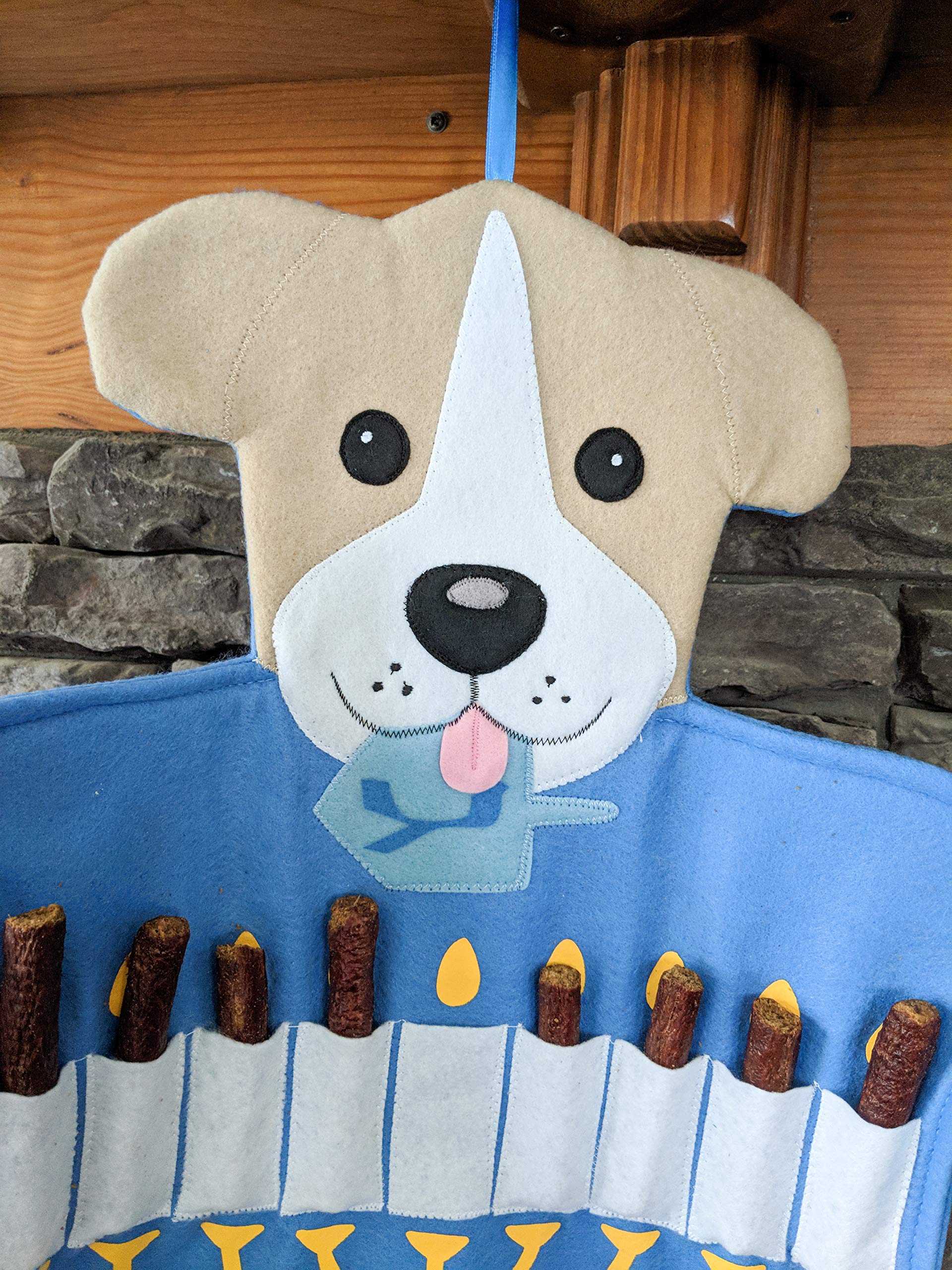 Amazon.com: Happie Hare Hanging Holiday Advent Calendar with Pockets -  Countdown to Christmas for Kids & Family - (Dog Hanukkah Calendar) : Home &  Kitchen