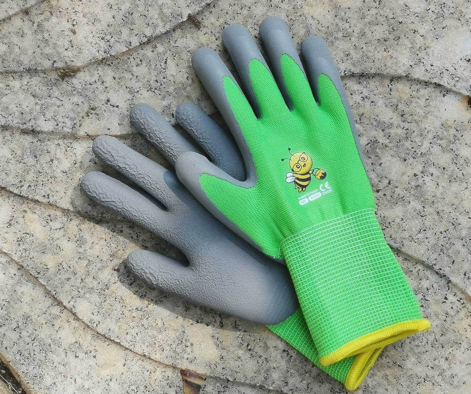 KDK Guantes de jardinería para niños de 8 a 10 años, guantes de trabajo en el patio para niños, jóvenes, niñas, niños, guantes de goma de seguridad suave (XS de 8 a 10 años, 2 pares de abejas verdes)
