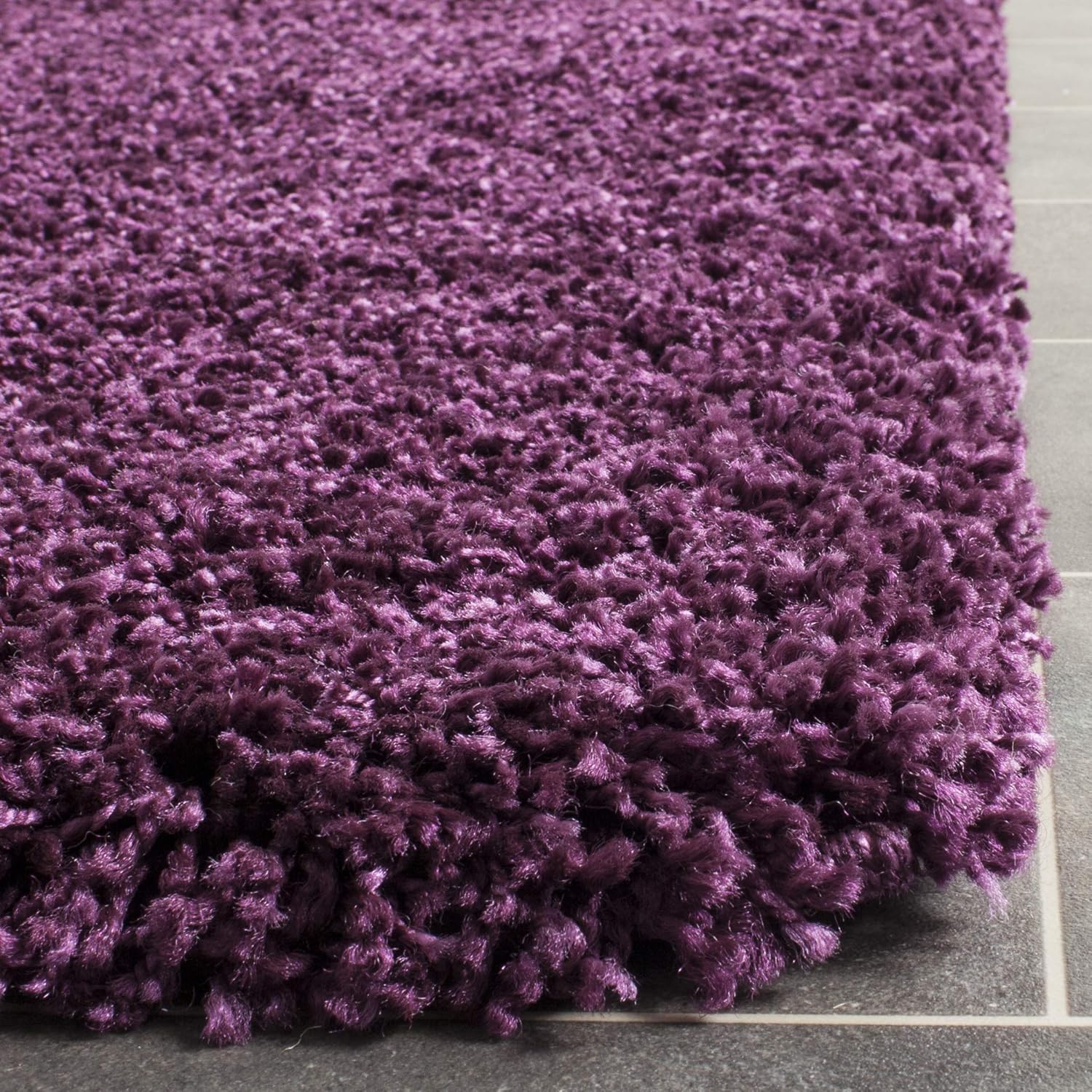 SAFAVIEH Santa Monica Shag Collection Area Rug - 6'7" Square, Purple, Solid Design, Non-Shedding & Easy Care, 2-inch Thick Ideal for High Traffic Areas in Living Room, Bedroom (SGN725-7373)