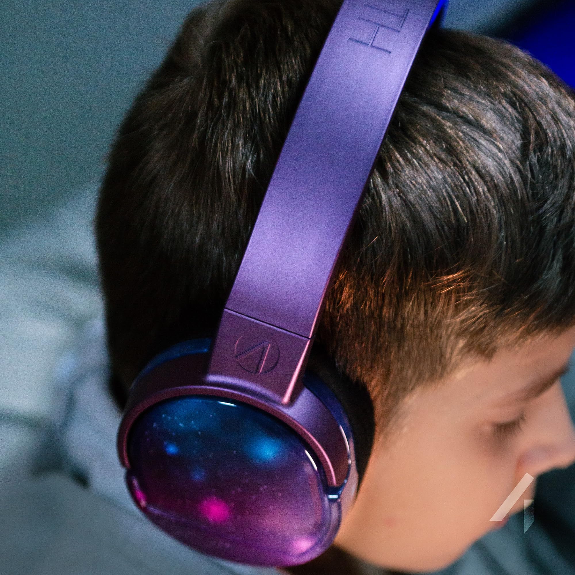 STEALTH PANTHER Cosmic - Casque de Gaming Supra-Auriculaire Compatible avec PS4/PS5, XBOX, Switch, PC avec Micro Flexible, Prise 3,5mm, Câble 1,5m, Léger, Confortable et Durable