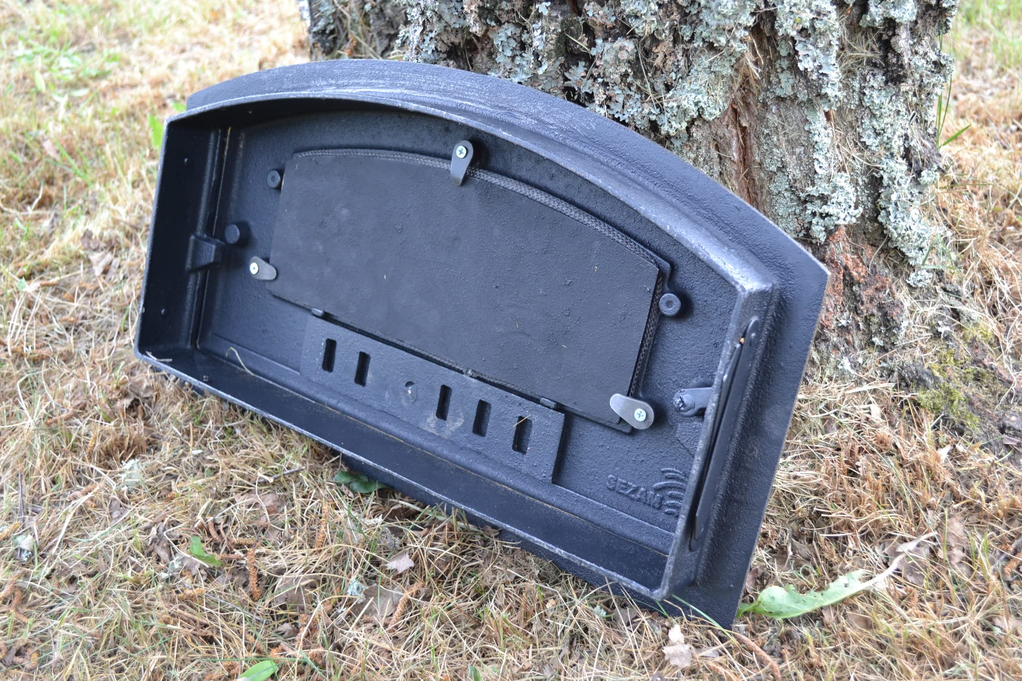 SEZAM, Puerta de horno de hierro fundido macizo, puerta de horno de pizza para diestros, 48,2 x 27,5 cm, con termómetro de 500 C, horno de pan, cocina de jardín y cámara de ahumado, dorado envejecido