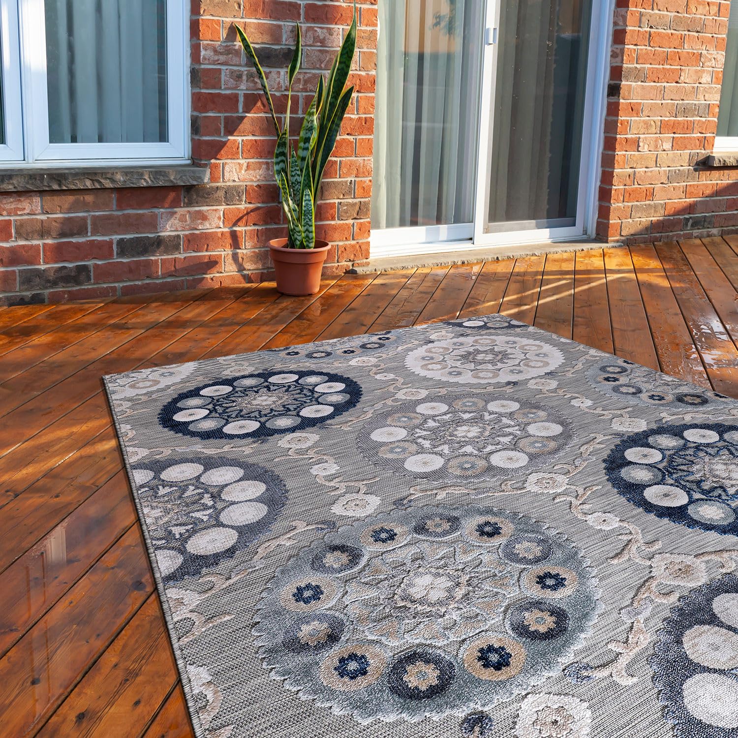 CAMILSON Indoor Outdoor Rug 6x9 Bohemian Medallion Floral Area Rugs for Indoor and Outdoor Patios Easy-Cleaning Non-Shedding Living Room Garden and