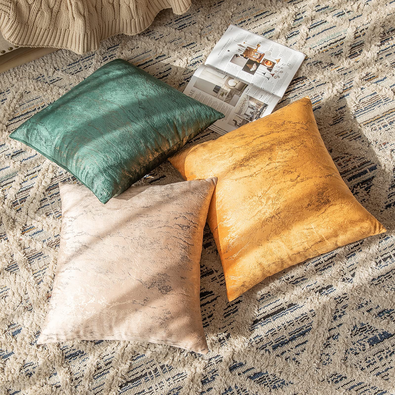 NIULAA Copricuscini 45x45 Marrone Quadrato Federe Cuscini Divano 2 Pezzi Velluto Decorativo Fodera per Cuscino Arte Moderni Copri Cuscini Morbidi Casa Federe Cuscino Adatto per Letto Estern