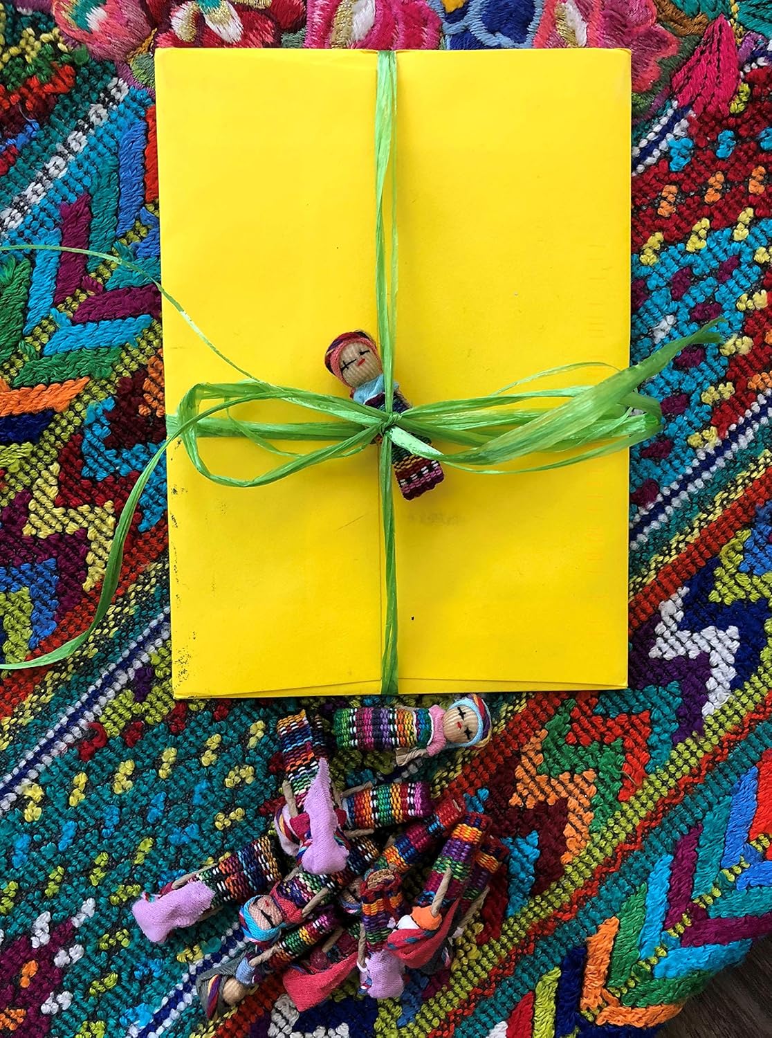 Mayan Arts Mini Decorative Worry Dolls, Handmade Cotton Dolls from Guatemala, 1.5 Inches, Party Favors Gift Ideas, Fair Trade, Rainbow