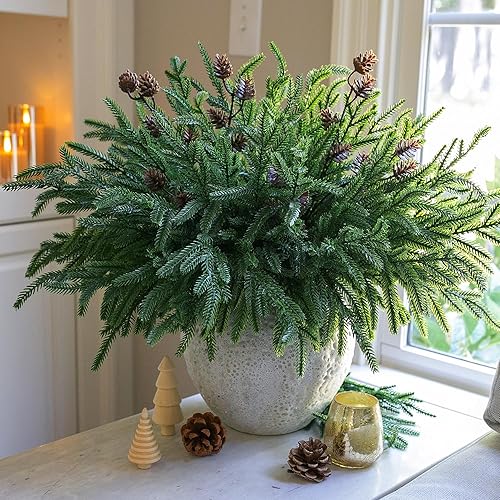 Miniatura 2 de Ramas artificiales de pino Norfolk de Navidad para jarrones, 12 paquetes de tallos de pino falsos con 2 ramas de piñas pequeñas, vegetación de