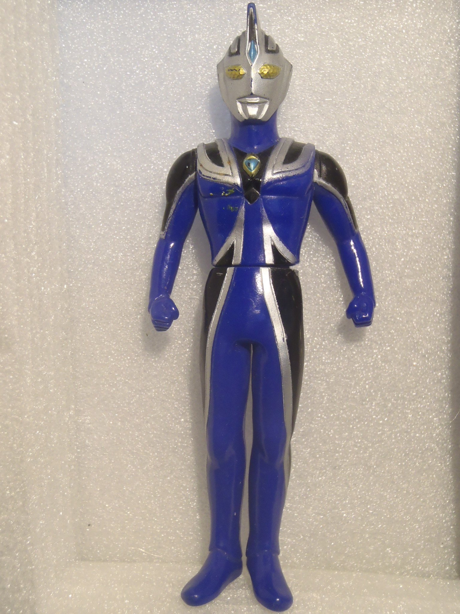 Amazon.co.jp: 円谷 ウルトラ ソフビ ウルトラマンアグル 約13cm