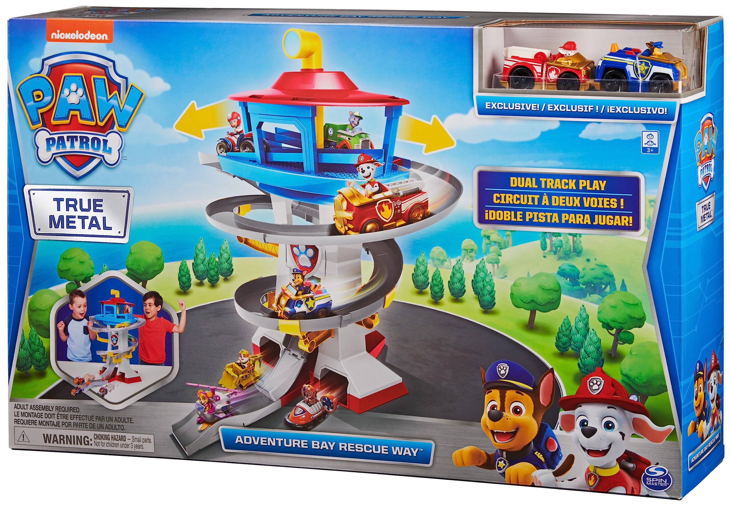 PAW PATROL 6058281 - True Metal Adventure Bay Spielset mit 2 Metallfahrzeugen im Maßstab 1:55