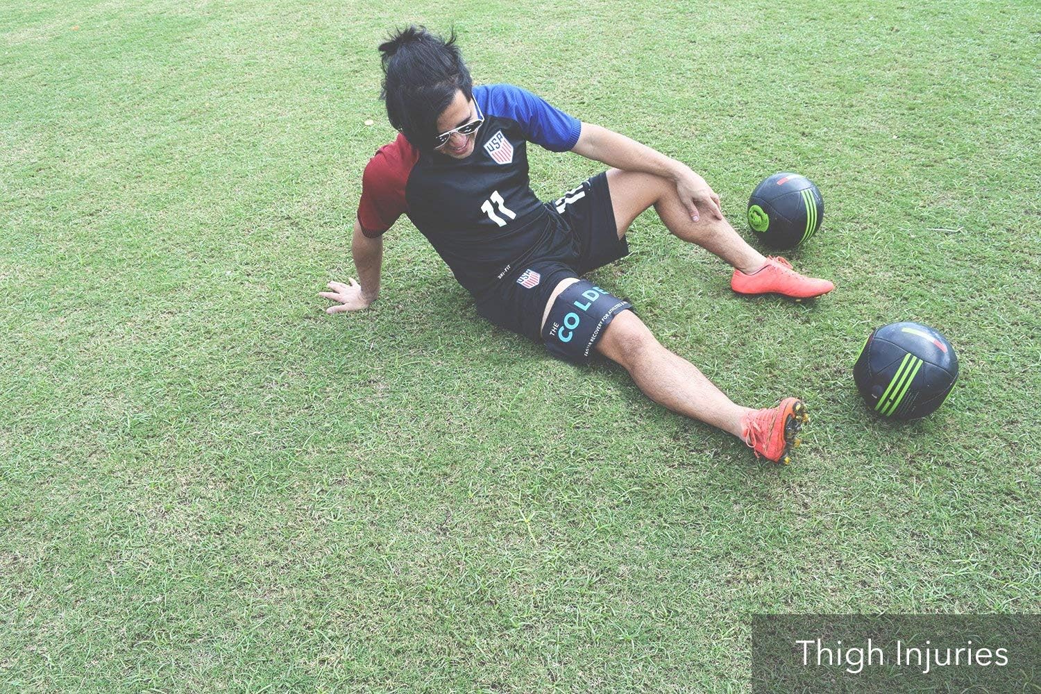 Exсluѕіvе Coldest Gel Ice Pack Flexible Compress with Straps Provides Alleviate Joint and Muscle Pain Flexible Therapy Injuries - Shoulder, Back, Knee, Neck, Ankle Hip Elbow Foot & More (Standard)