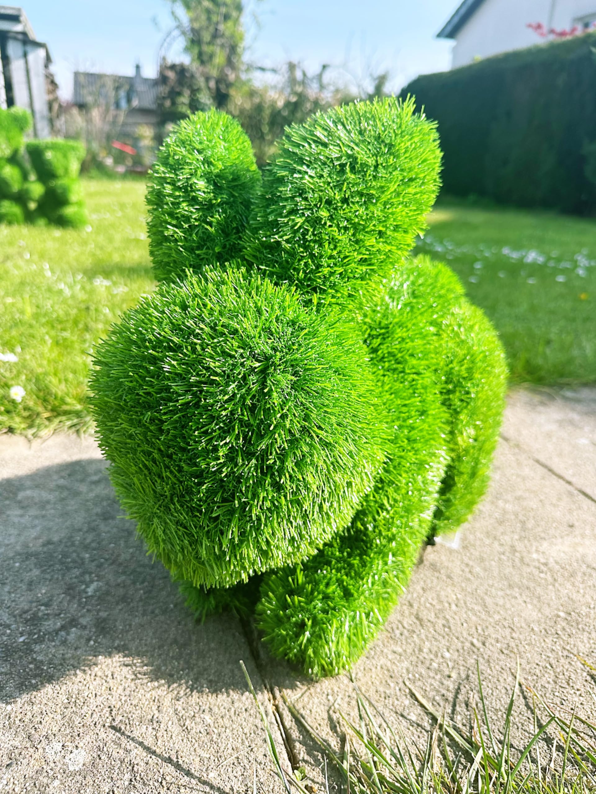 Innovative Kunstwerk Figuren aus Kunstrasen Hase Bär Hund Tier Garten Dekoration Gras Deko (Hase, 50 cm)