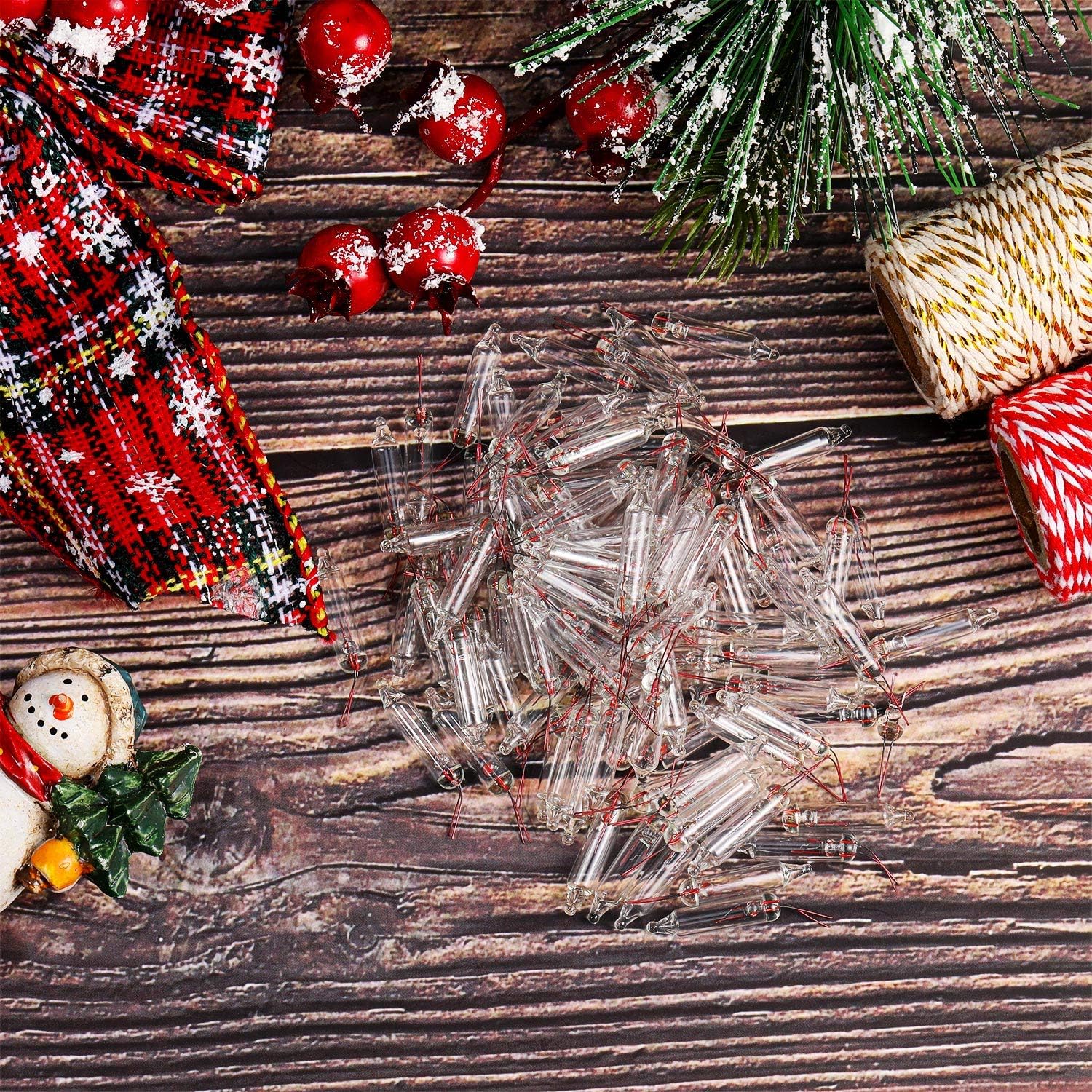 Mudder 100 Pieces Mini 2.5 Volt 0.43 Watt Replacement Christmas Light Bulbs for Christmas Trees Decorative Light Supplies, 0.17 Ampere