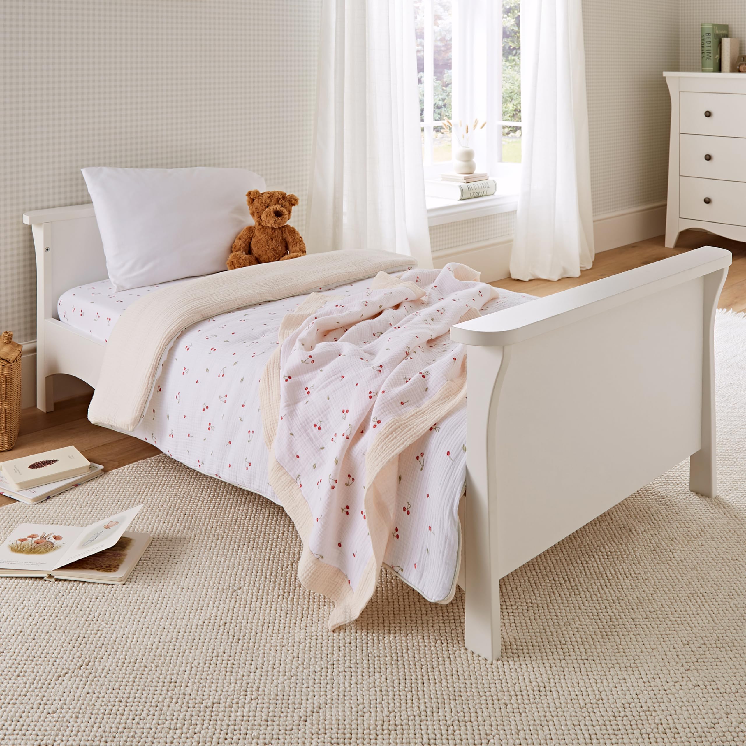 Cuddleco 4Pc Cot Bed Bedding Set - Ditsy Cherry