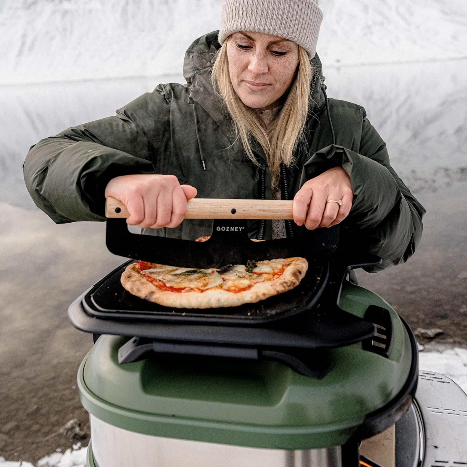 Gozney Tread Roof Rack, Pizza Oven Roof Rack with Removable Cutting Board & Aluminum Base, Prep, Serving & Cooking Station for Tread Oven