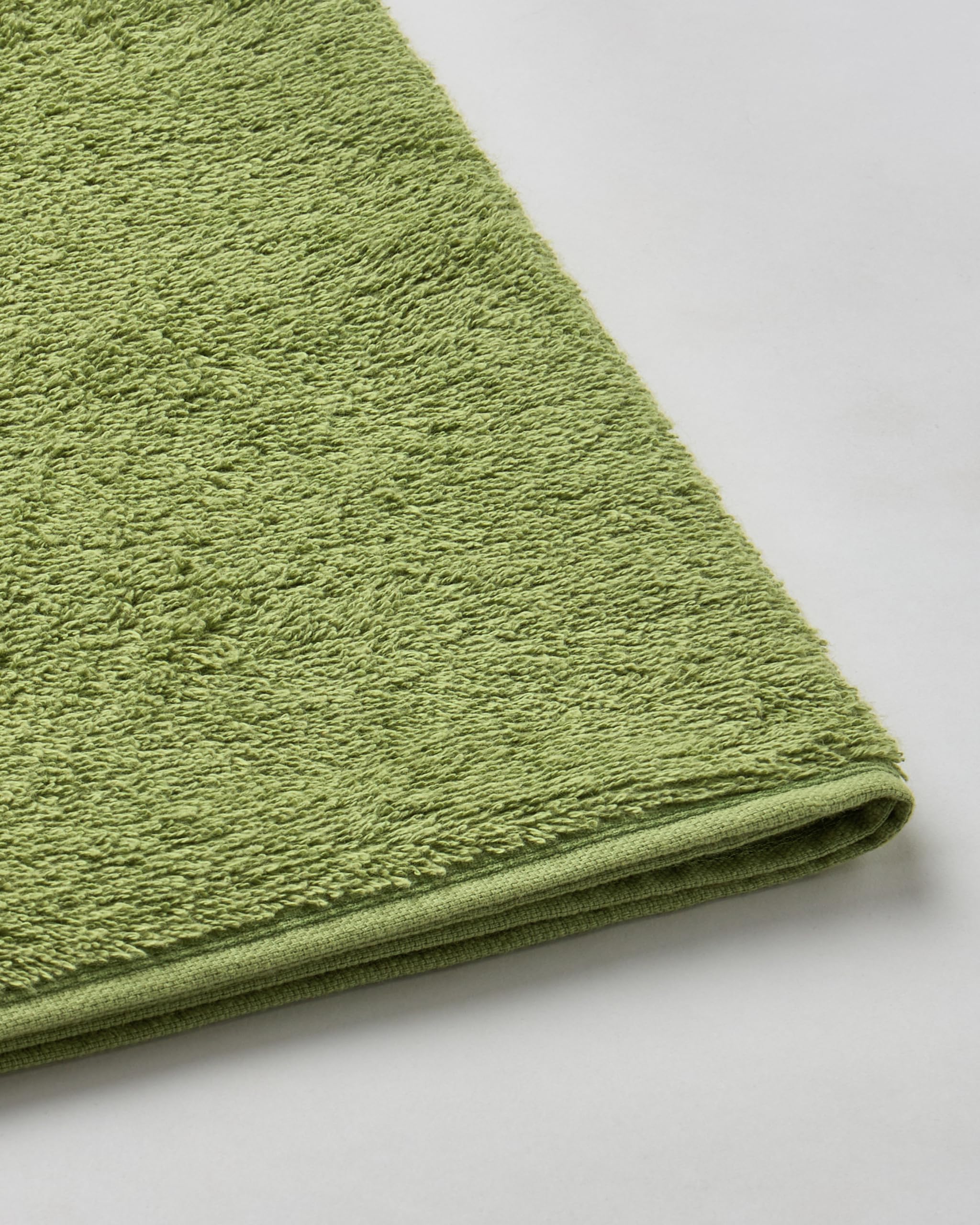 Himeya Toallas de baño 100 % algodón, toalla de baño de tamaño grande, 500 g/m², 1 toalla de baño para hombres y mujeres, 70 cm x 140 cm, color verde oliva