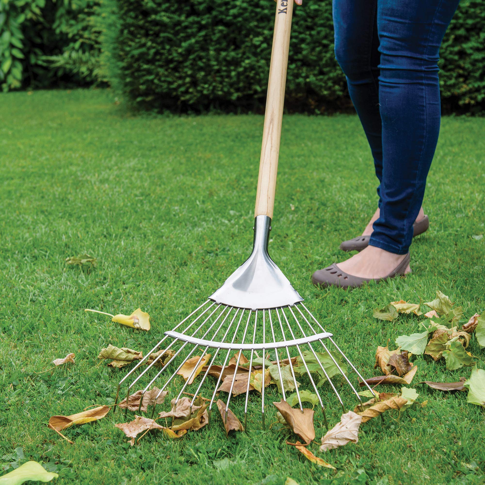 Râteau à Feuilles Robuste Et Extensible De 158 Cm De Long, Râteau De