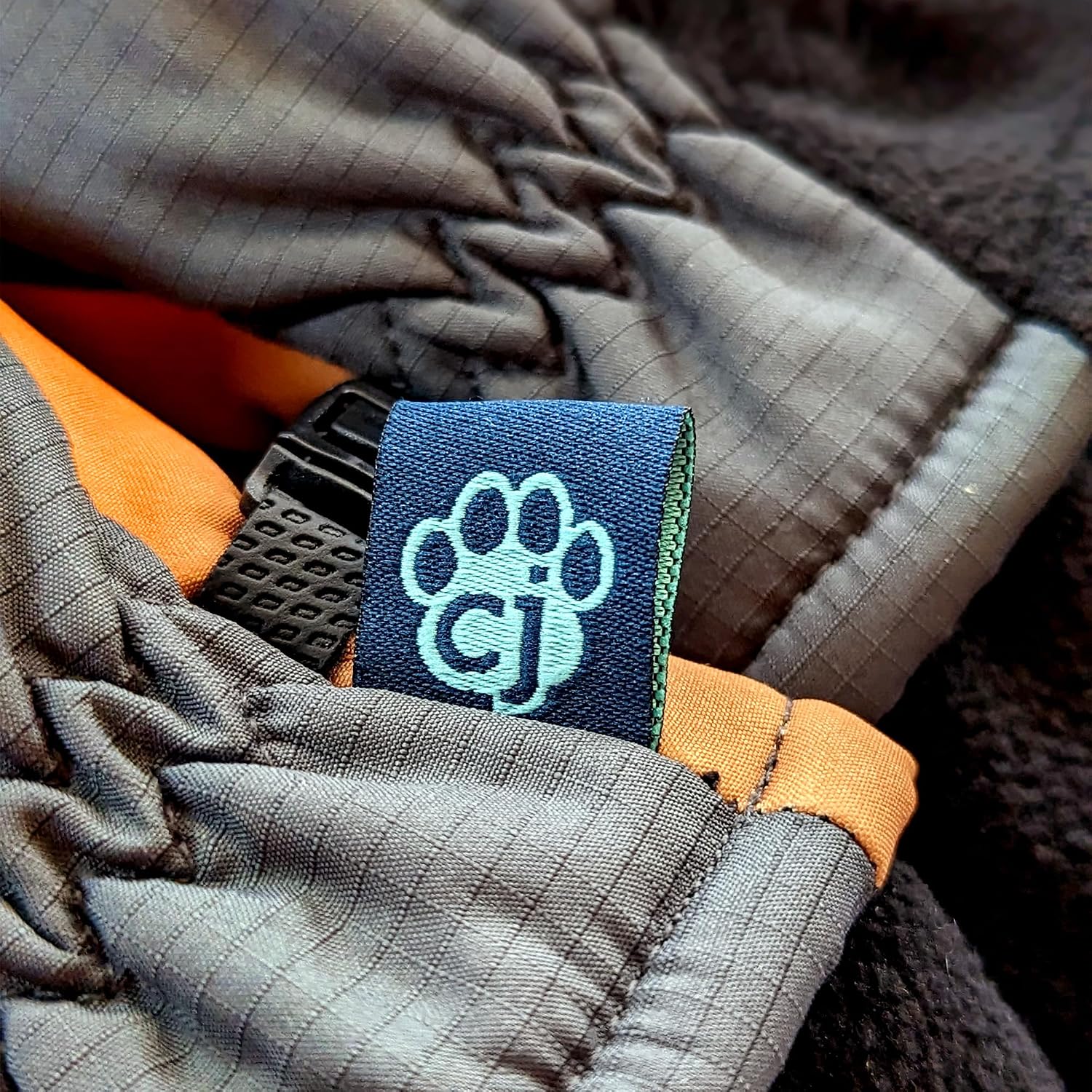 Magic Mittens: Brown & Blue - Waterproof Toddler Winter Mittens, Color Change Patch, 3M Thinsulate, Softshell & Soft Fleece Fabric, 2T-4T