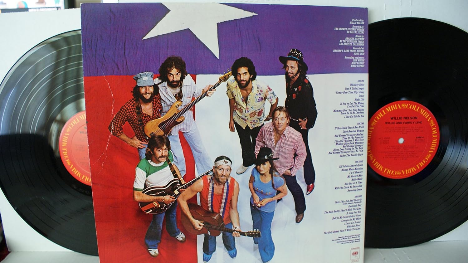 Willie & Family Live image 3
