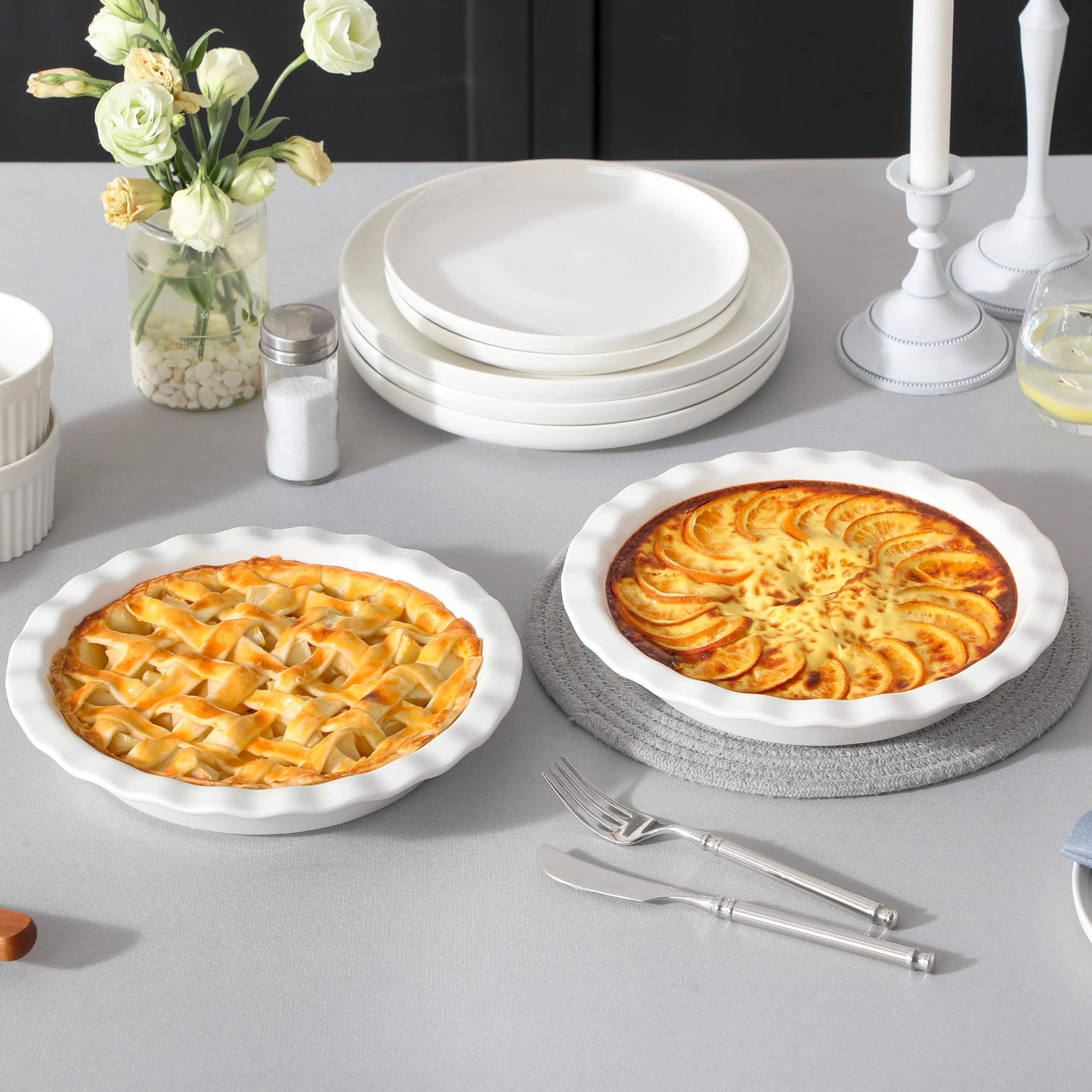 MALACASA Tarteform aus Porzellan 27 cm, 1200 ml Backform, Quicheform zum Backen, runde Auflaufform, geriffelte Kuchenform, wiederverwendbar, Spülmaschinen-, Mikrowellen- und Ofenfest, Weiß