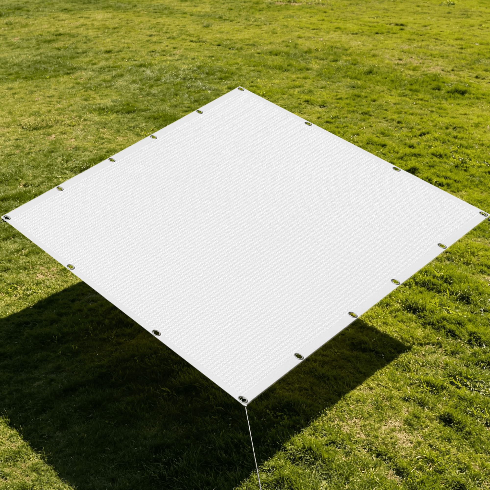 Filet d'ombrage 7x7m blanc : fini la chaleur étouffante sur la terrasse
