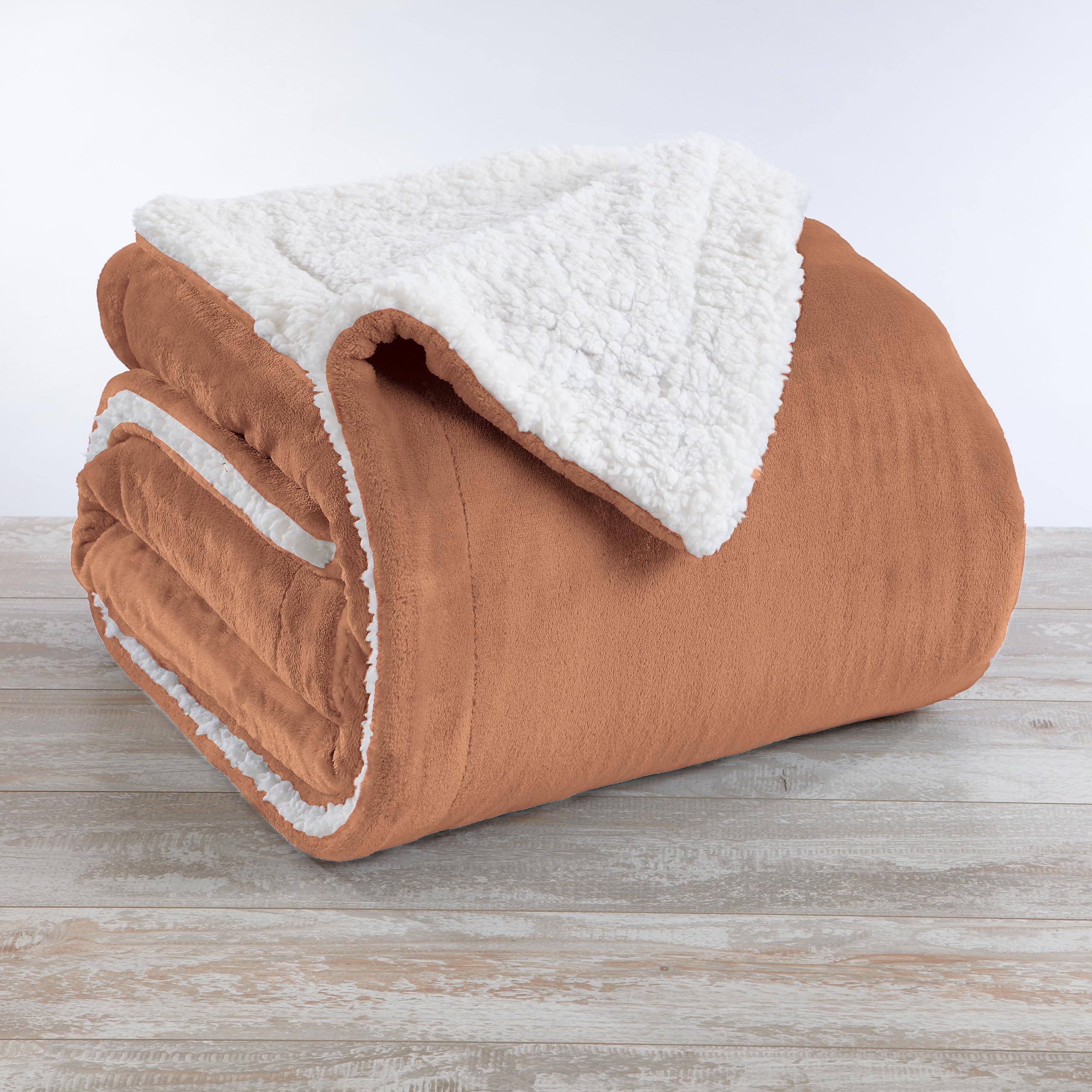 Great Bay HomeSherpa Fleece and Velvet Plush King Throw Blanket Terracotta, Thick Blanket for Chair, Sofa, or Bed. Warm, Reversible, Soft Fleece Throw Blanket. Kinsley Collection, Terracotta