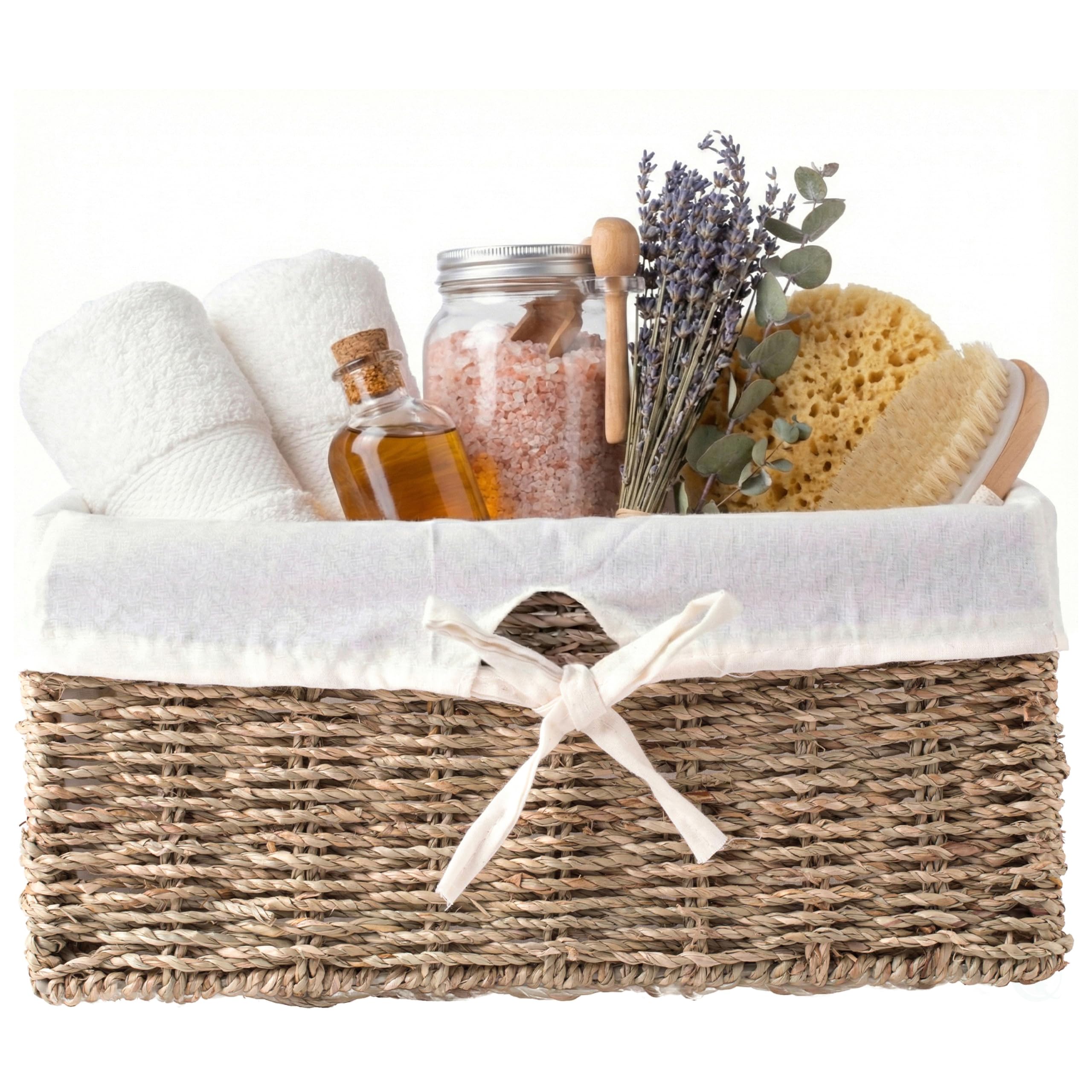 Vintiquewise Wicker Basket with White Lining, Seagrass Small Empty Gift Basket, Cute Wicker Basket for Gifts, Shelf or Toilet Tank Organizer