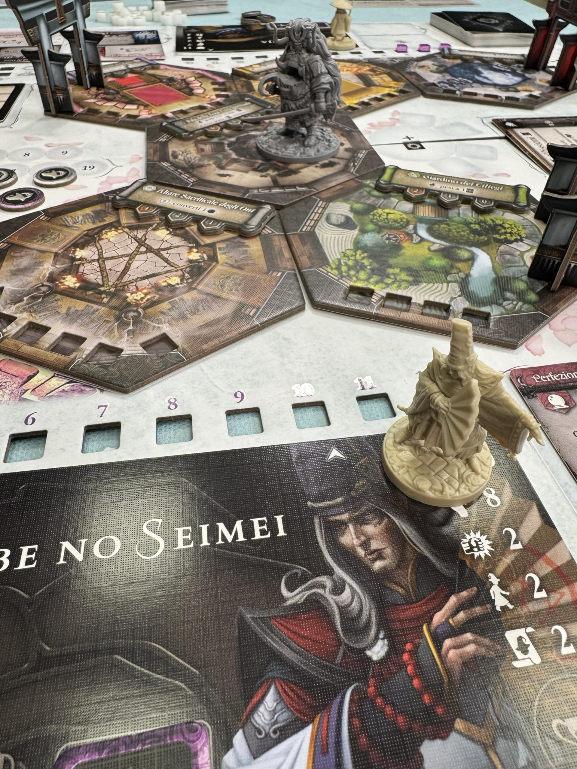 Asmodee Ludus Magnus Studio Black Rose Wars: Duel - Kami, Gioco da Tavolo Fantasy di Strategia e Combattimento, 2-4 Giocaotri, 10+ Anni, Edizione in Italiano