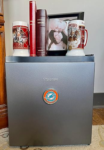 Miniatura 8 de FANMATS - Emblema de metal 3D de los Miami Dolphins NFL para todo tipo de clima, para uso en interiores y exteriores, fácil instalación de despegar