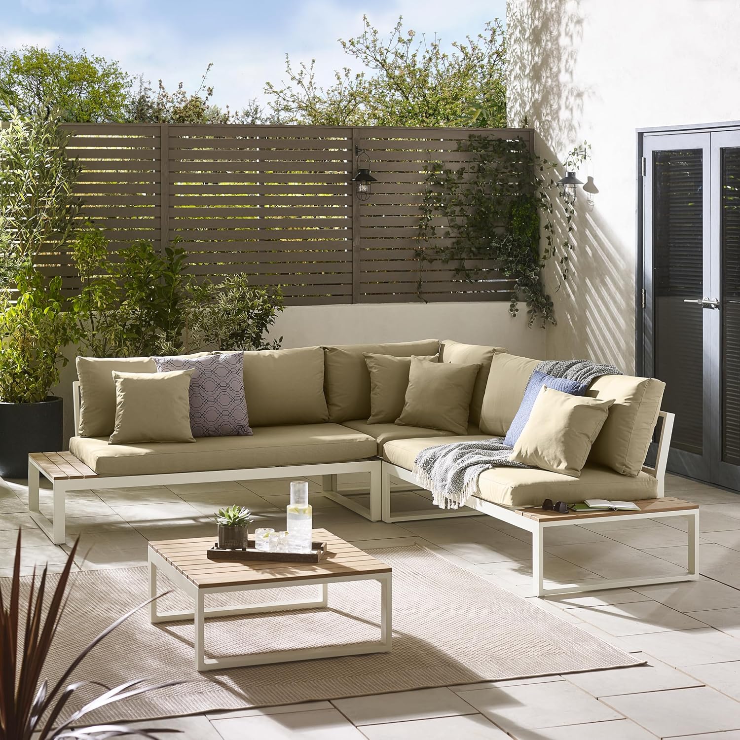 Furniturebox UK Dubai Olive White Metal & Wood Effect 6 Seat Outdoor