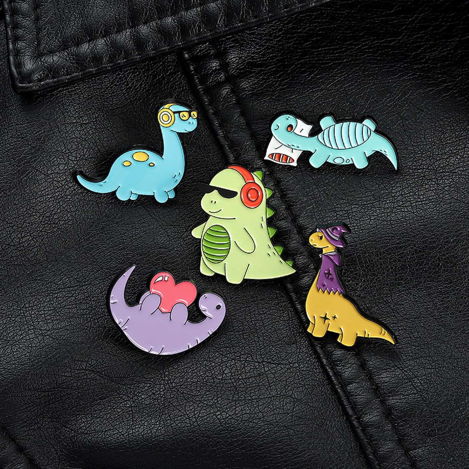 ROFARSO Pajamas Dinosaur Enamel Lapel Pin Set Cartoon Animal Pin, Accessory for Backpacks Clothing Bags Hats Shirts(5piccs pin set)