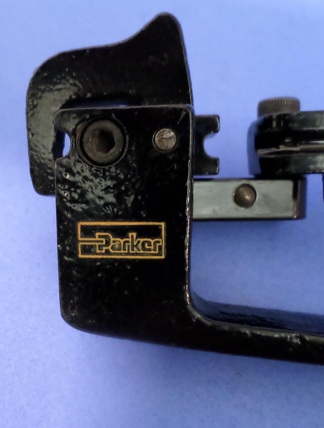PARKER TUBING BENDER 3/16 O.D. 9/16 R. Industrial & Scientific