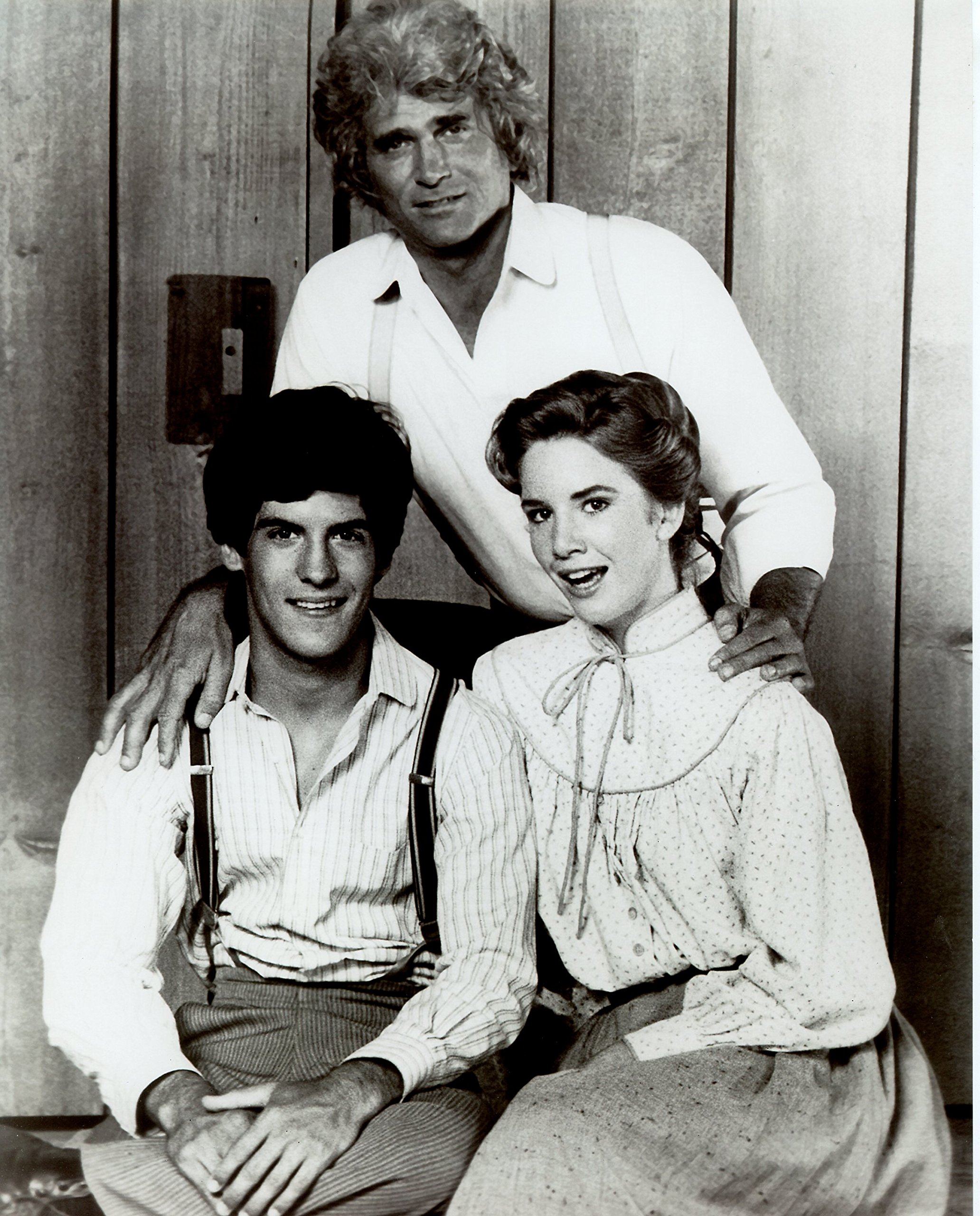 Amazon.com: Michael Landon Melissa Gilbert Little House on the Prairie 8x10  Photo #U2185 : Home & Kitchen