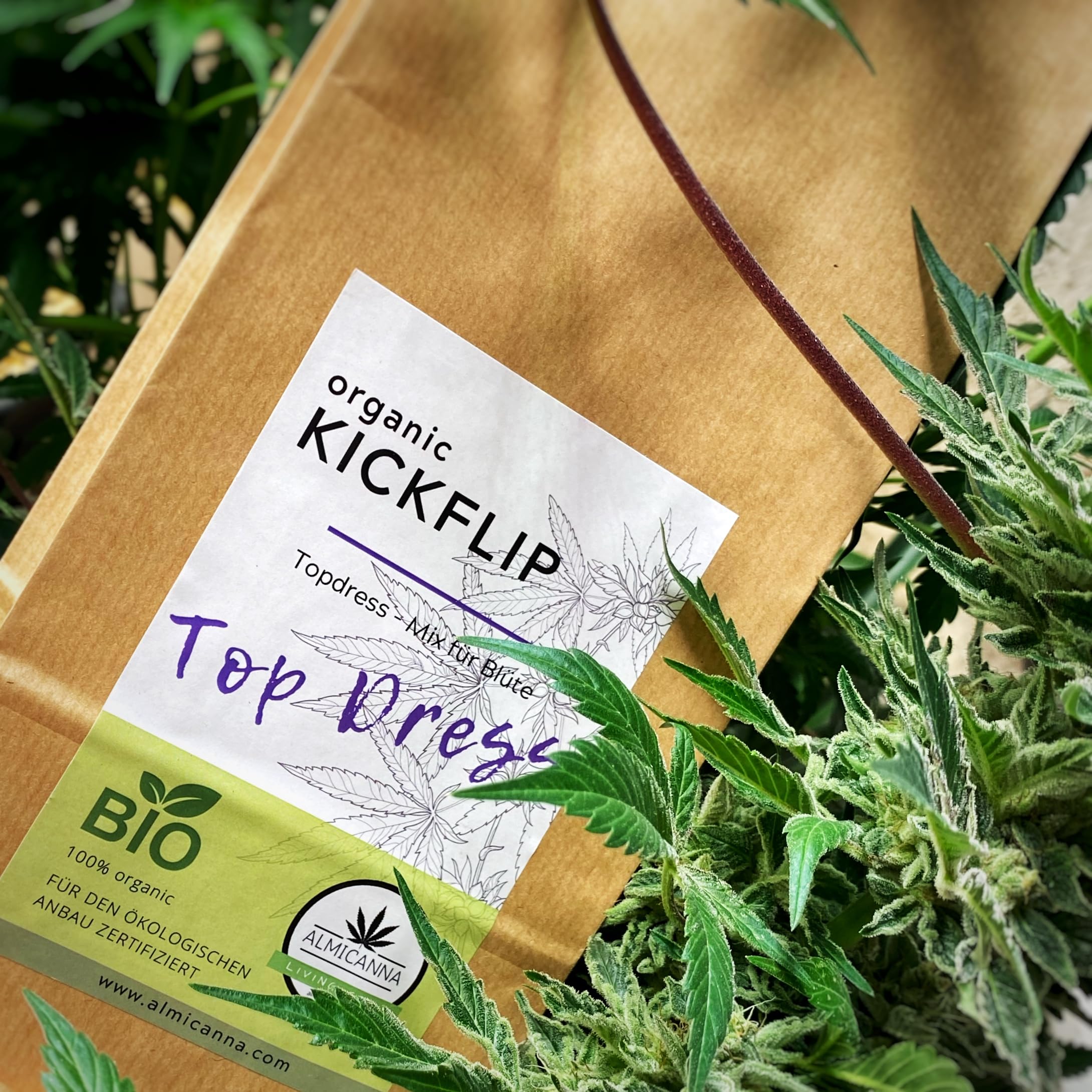 Organic KICKFLIP Top Dress 100% Bio 1kg- Mix für die Umstellung auf die Blütephase - Organischer Cannabis Dünger für die Blüte
