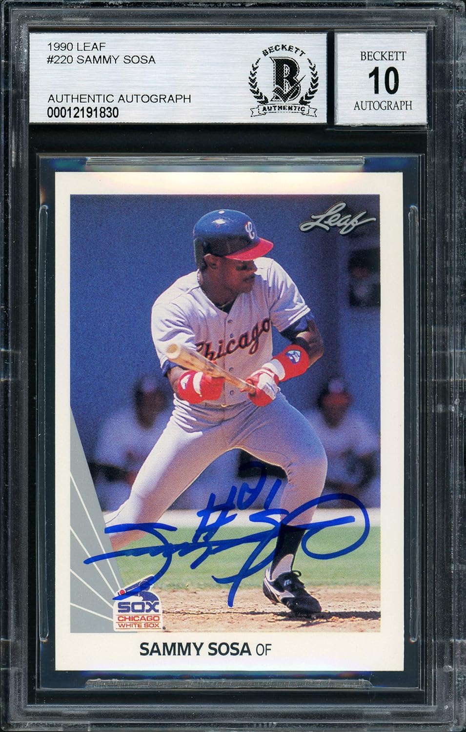 Sammy Sosa Autographed 1990 Leaf Rookie Baseball Card #220 Auto Grade 10 Beckett BAS Stock #177678