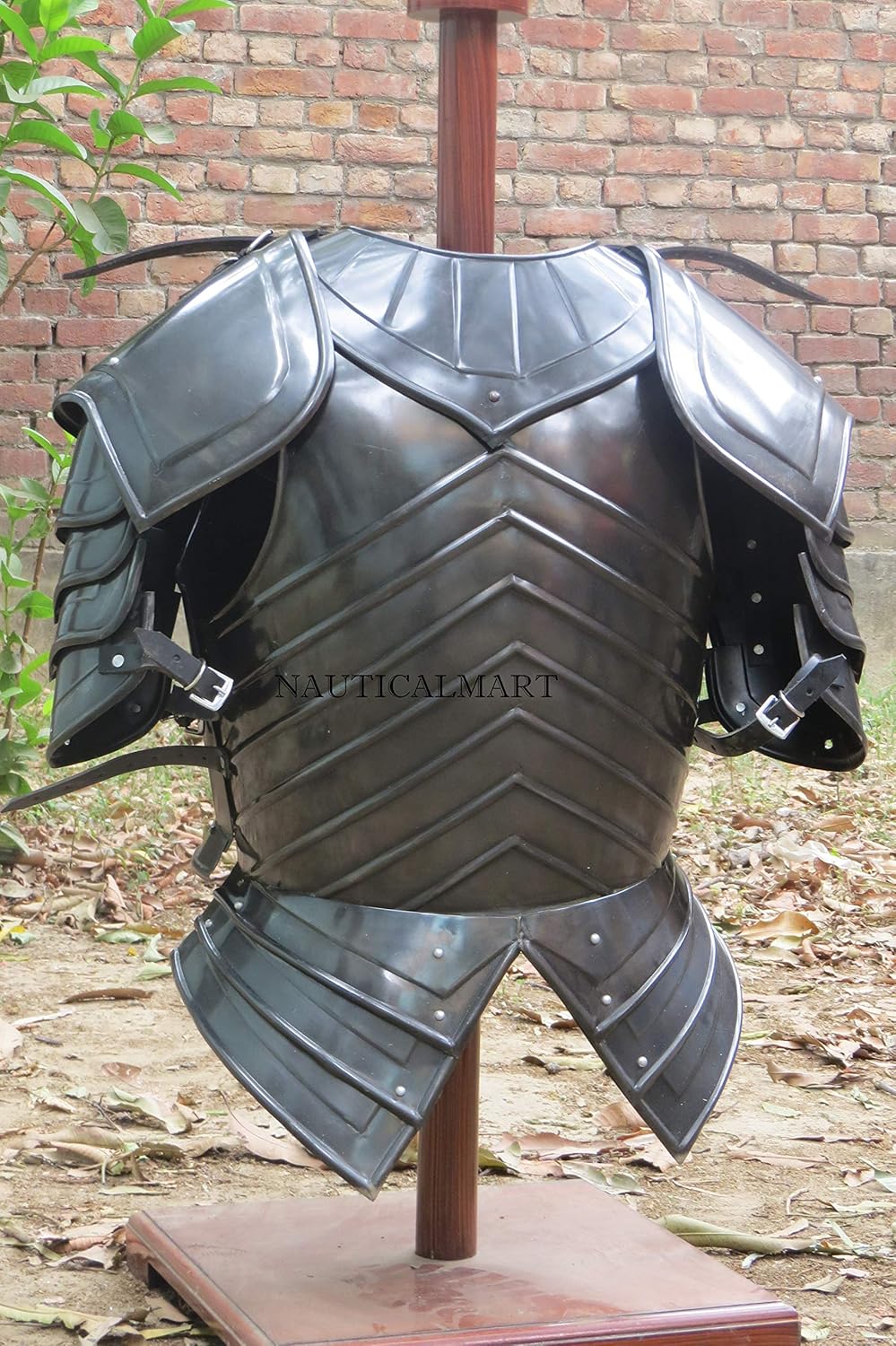 NauticalMart Medieval Breastplate with Pouldron Halloween Costume