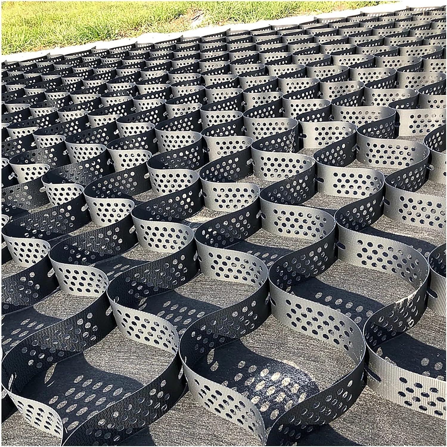 Grille géo de sol pour la rénovation des patios et des allées de l'arrière-cour en format 6x6m