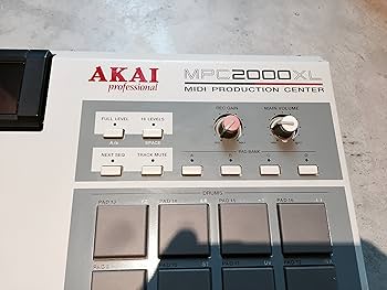 Amazon.com: Akai Professional MPC2000XL MIDI Production Center