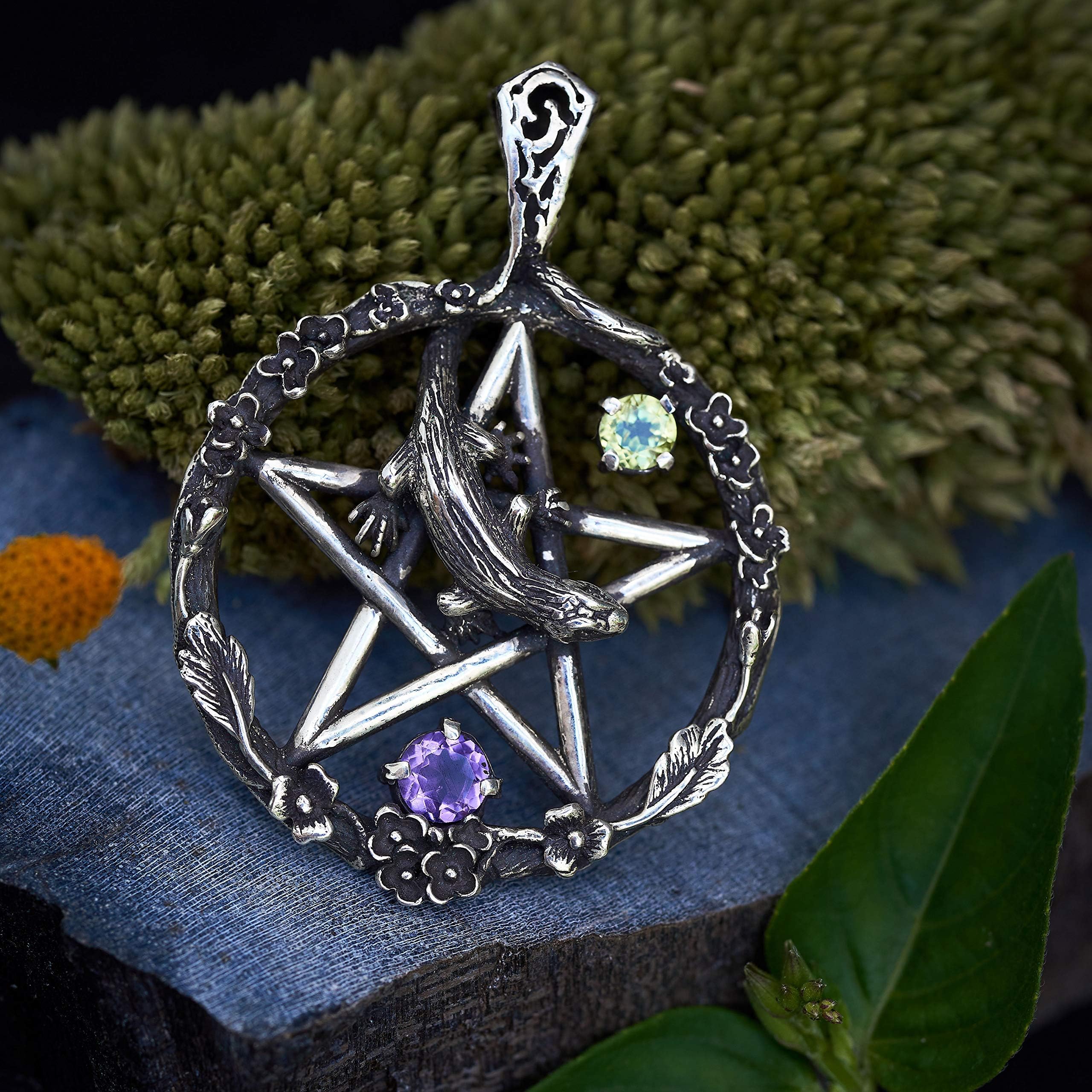 Pentagram Pendant 925 Sterling Silver with Amethyst and Chrysolite"Pente Magna" MADE TO ORDER, lizard pendant, witchcraft jewelry