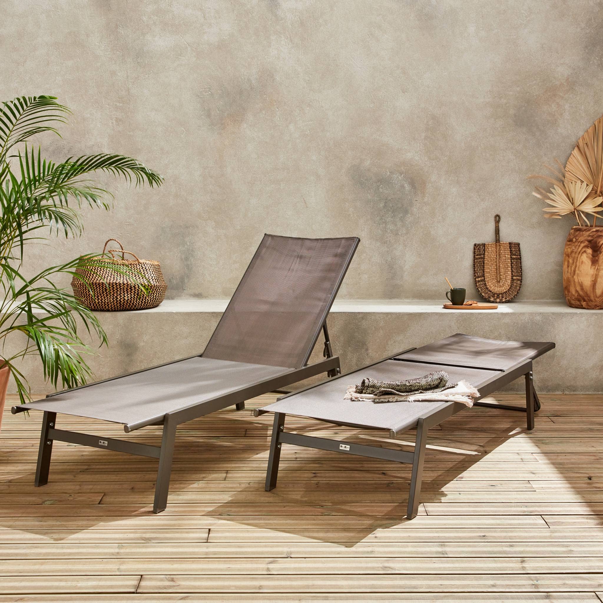 Alice's Garden sweeek - Lot de 2 transats Taupe. 5 Positions. en textilène et métal. Flora. L155 x P59 x H106cm