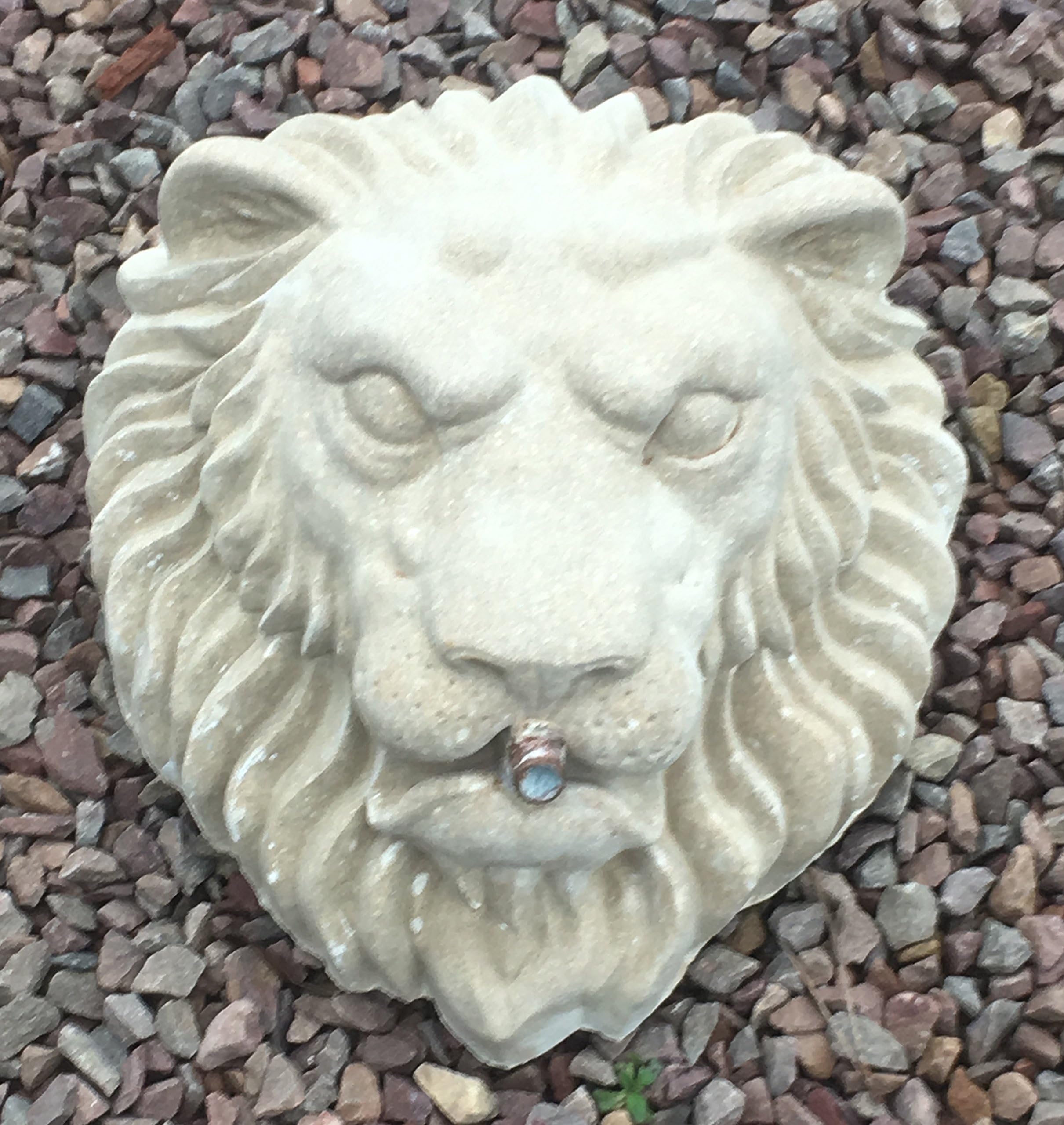 Artstone Handmade Lion Head Water Fountain/Feature