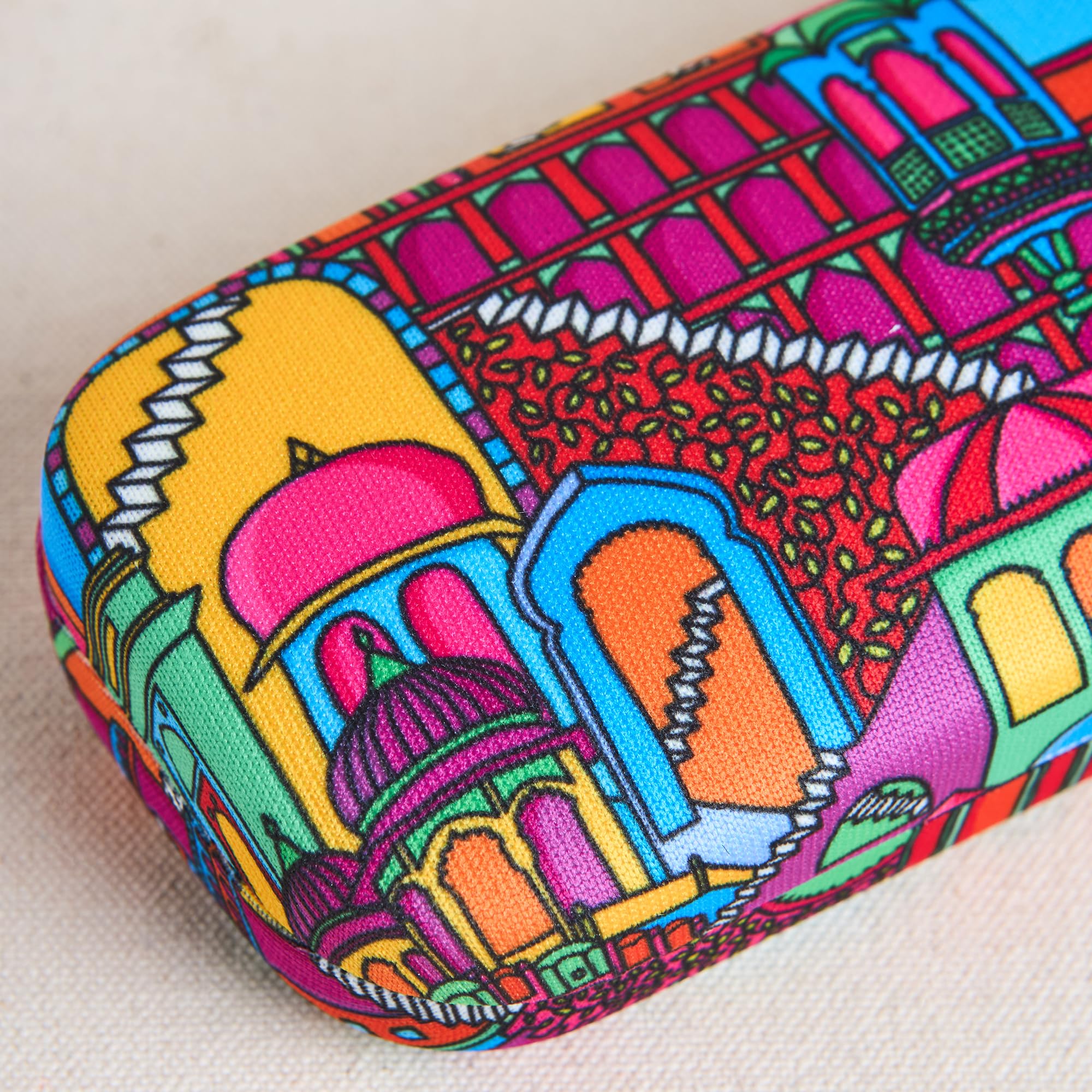 Chumbak Eyewear for Women | Spectacle Box Case | Sunglass Organizer and Cover Box | Stylish Glass Case for Specs - Image 5 thumbnail