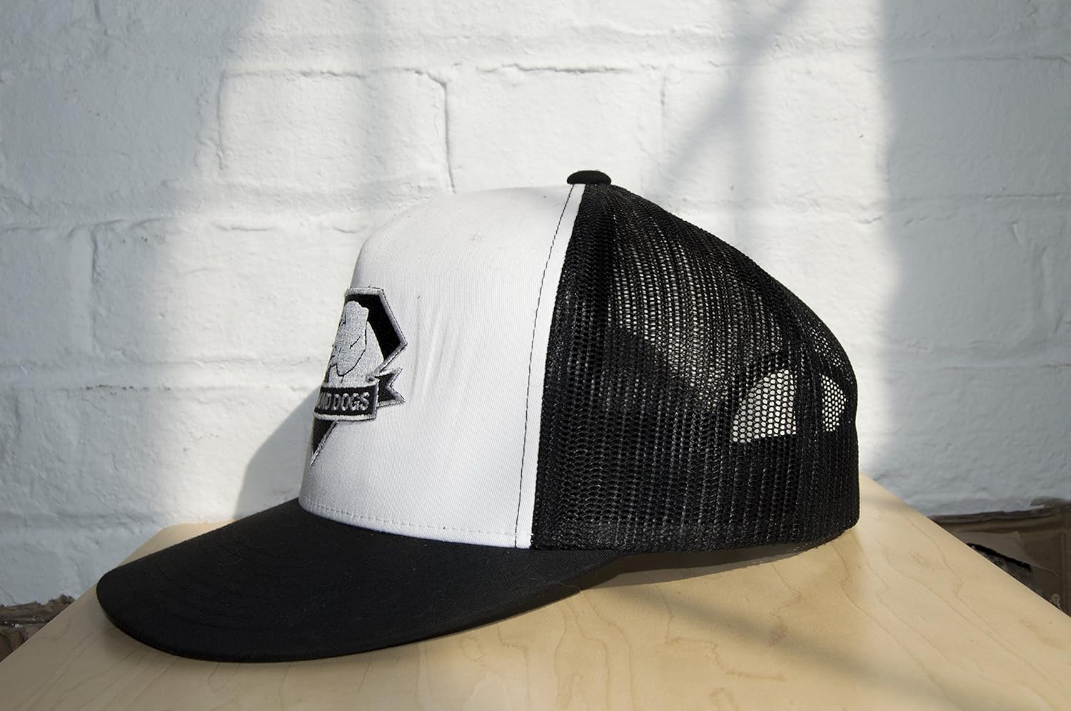 ZanzibarLand Diamond Dogs Metal Gear Solid Trucker Hat Snapback