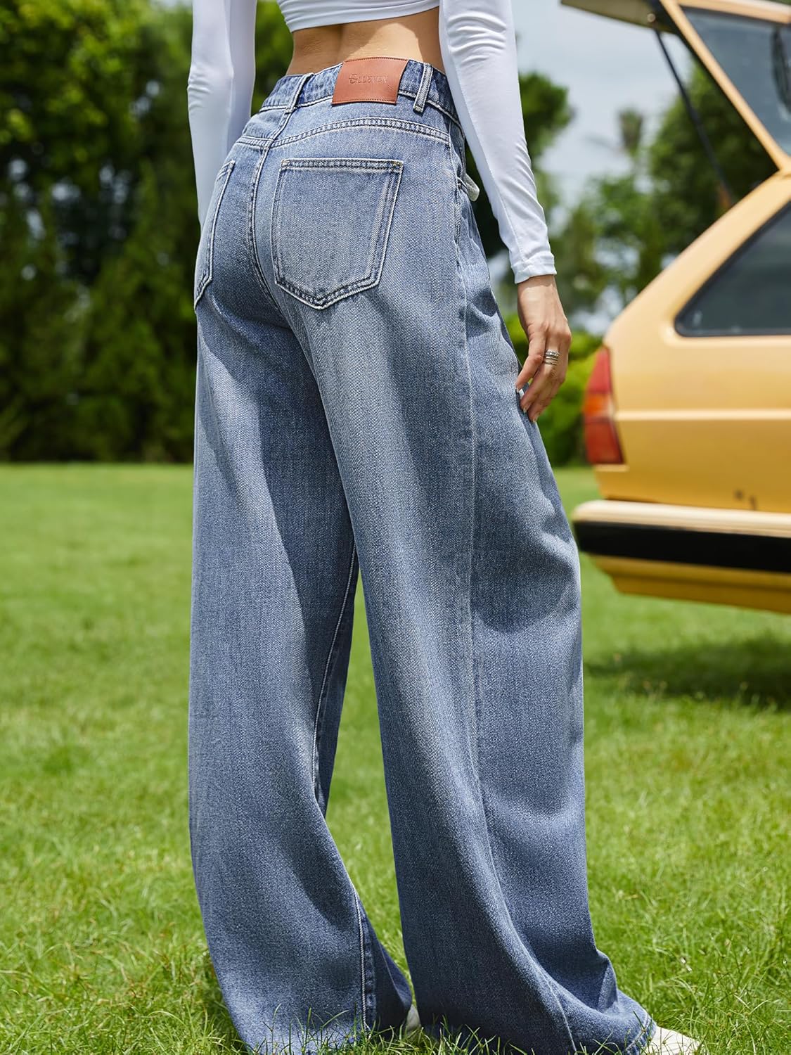 ELLEVEN Women’s Low Rise Baggy Jeans, Casual Drawstring Wide Leg Denim Pants with Pockets - Image 3