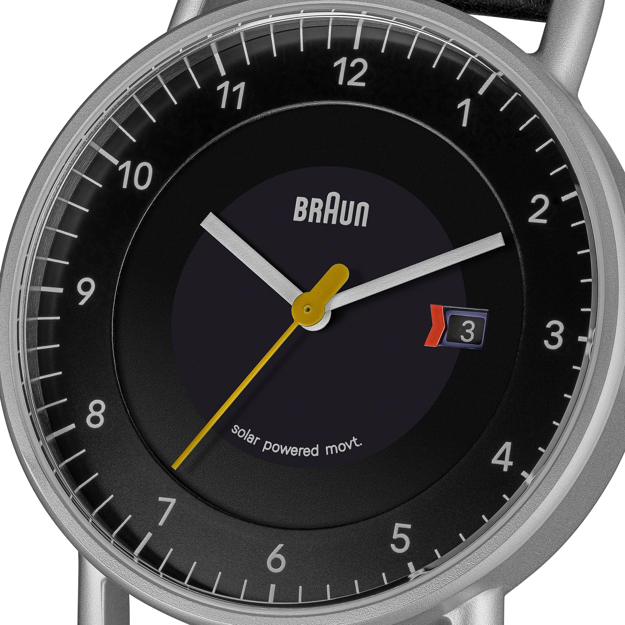Braun 3-Zeiger-Herrenuhr mit solarbetriebener Quartz-Datumsanzeige, schwarzes Ziffernblatt und schwarzes Lederarmband, 40-mm-Edelstahlgehäuse, Modell BN0301BKBKG