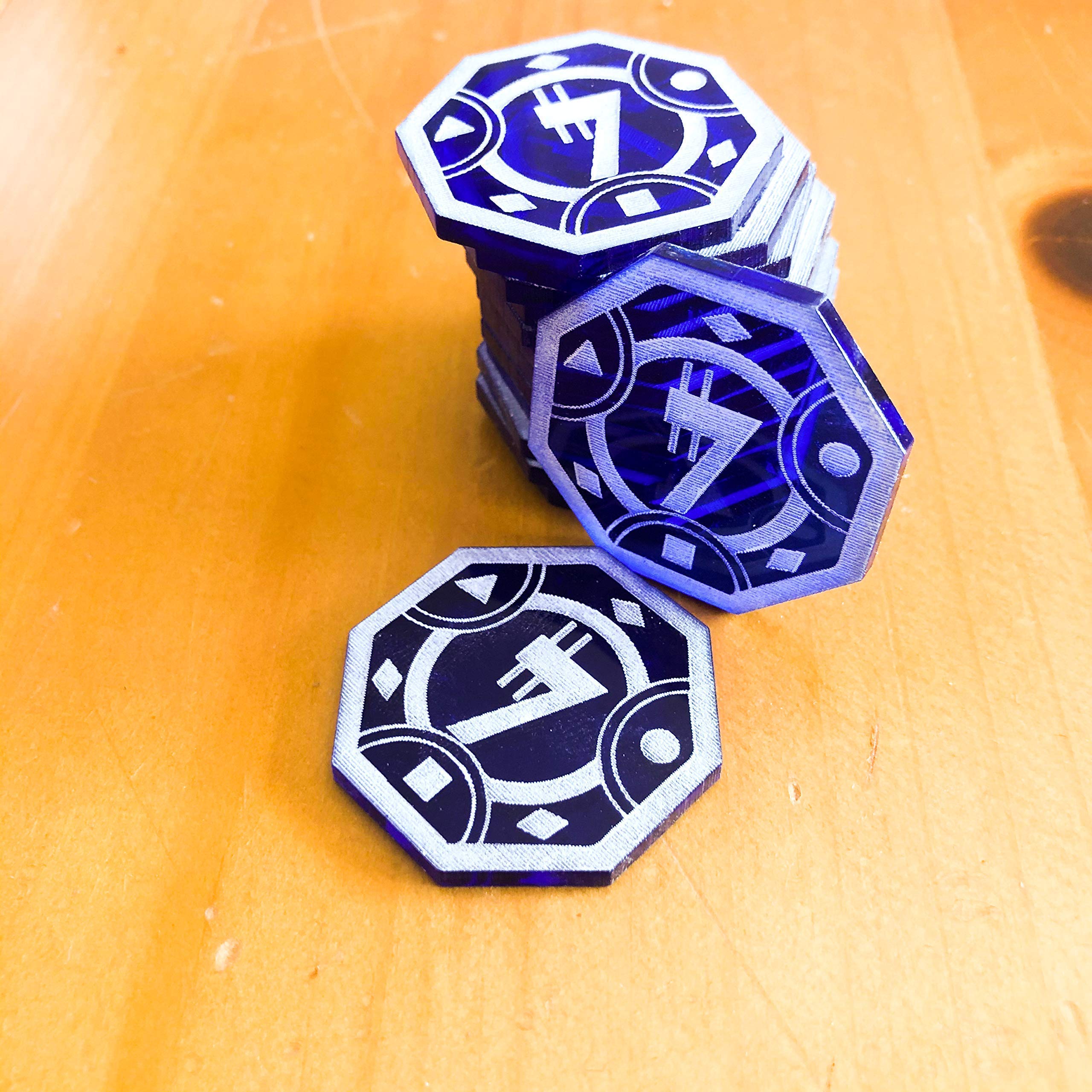 Amazon.com: Sabacc Acrylic Credit Chips x14 Lasercut : Toys & Games