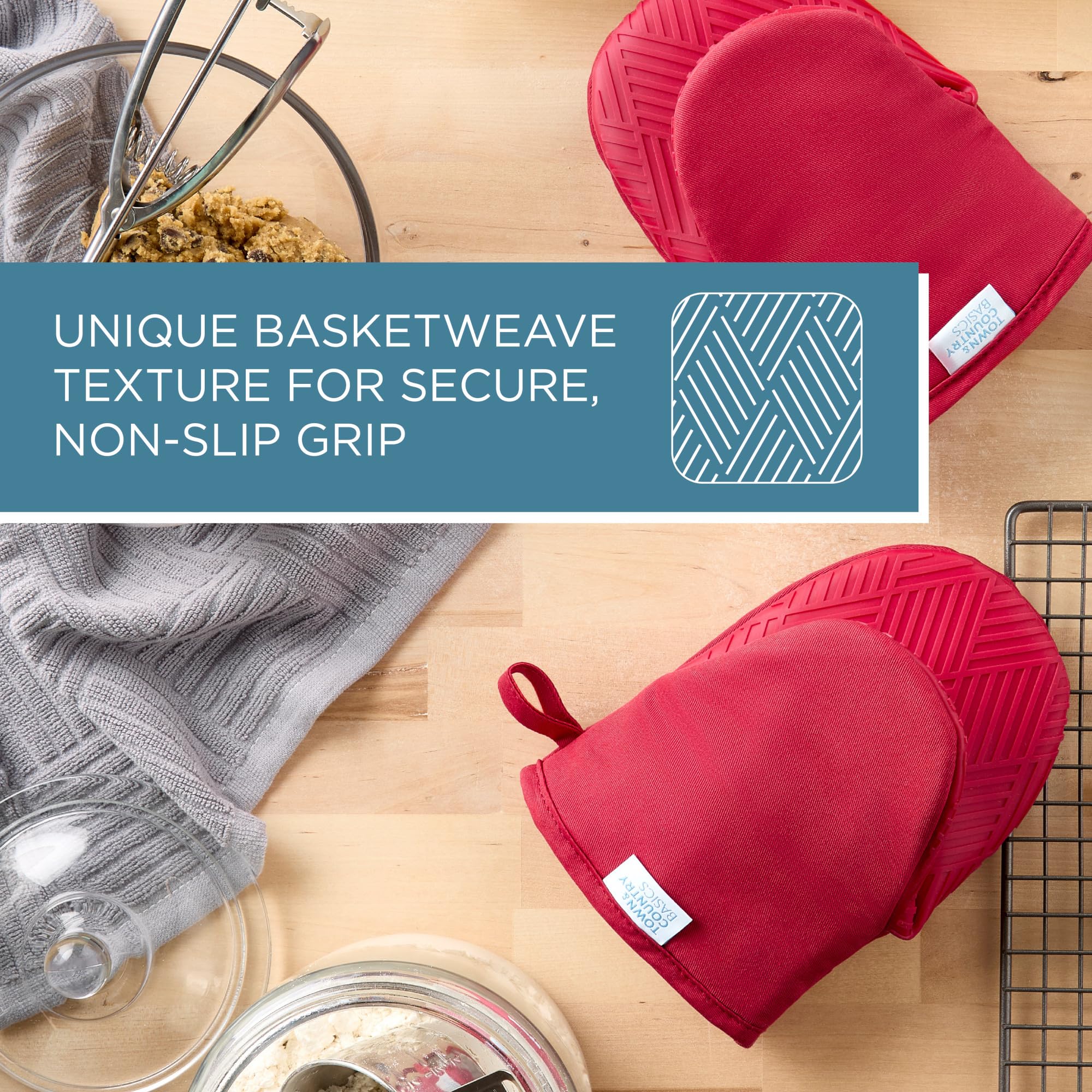 TOWN & COUNTRY BASICS Basketweave - Juego de 2 Manoplas de Horno de Silicona Suave, Resistentes al Calor hasta 500 F, Silicona Flexible, Agarre Antideslizante, Rojo, 5.5 x 8 Pulgadas