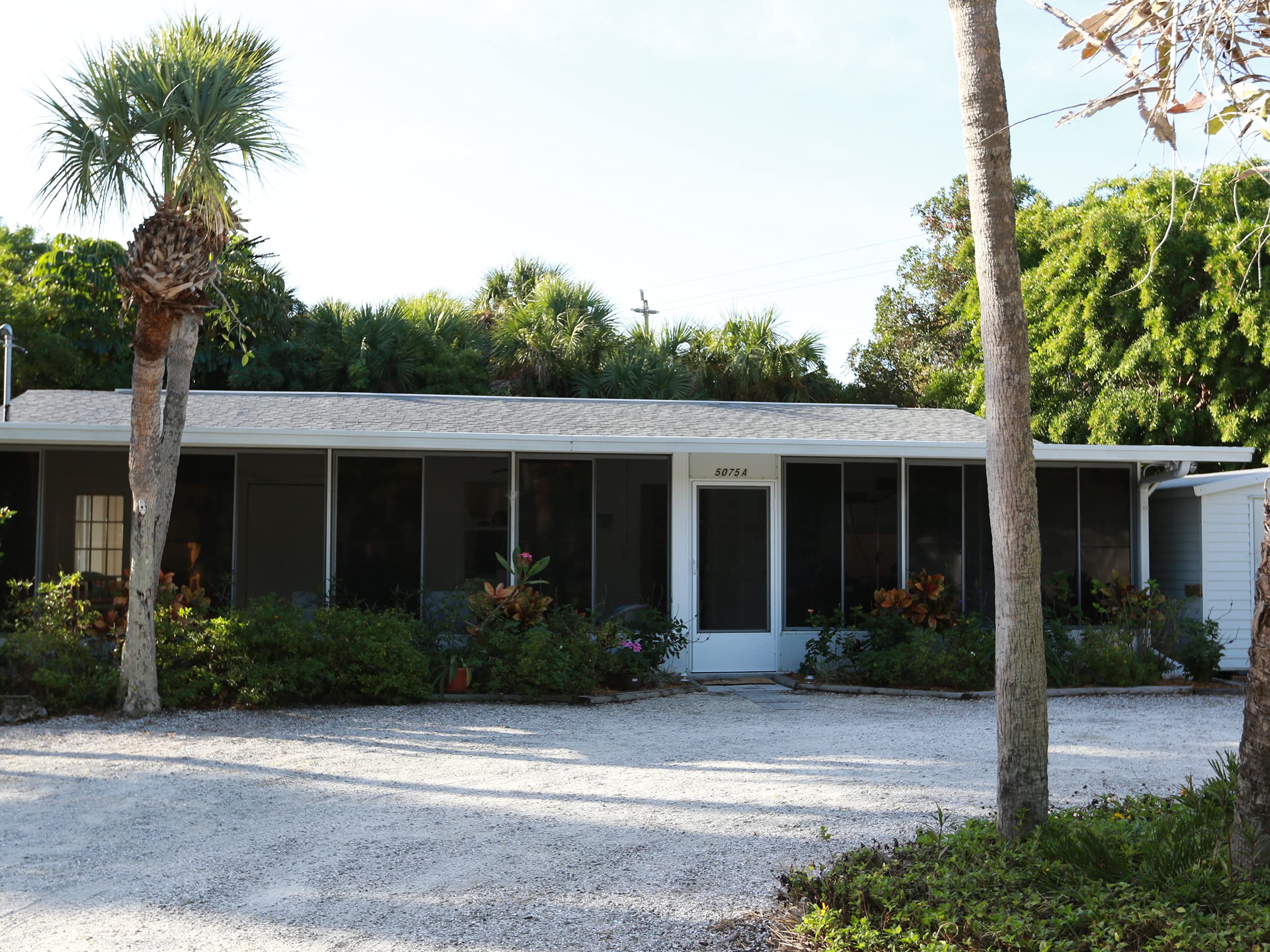 Watch Beachfront Bargain Hunt Season 2 Prime Video