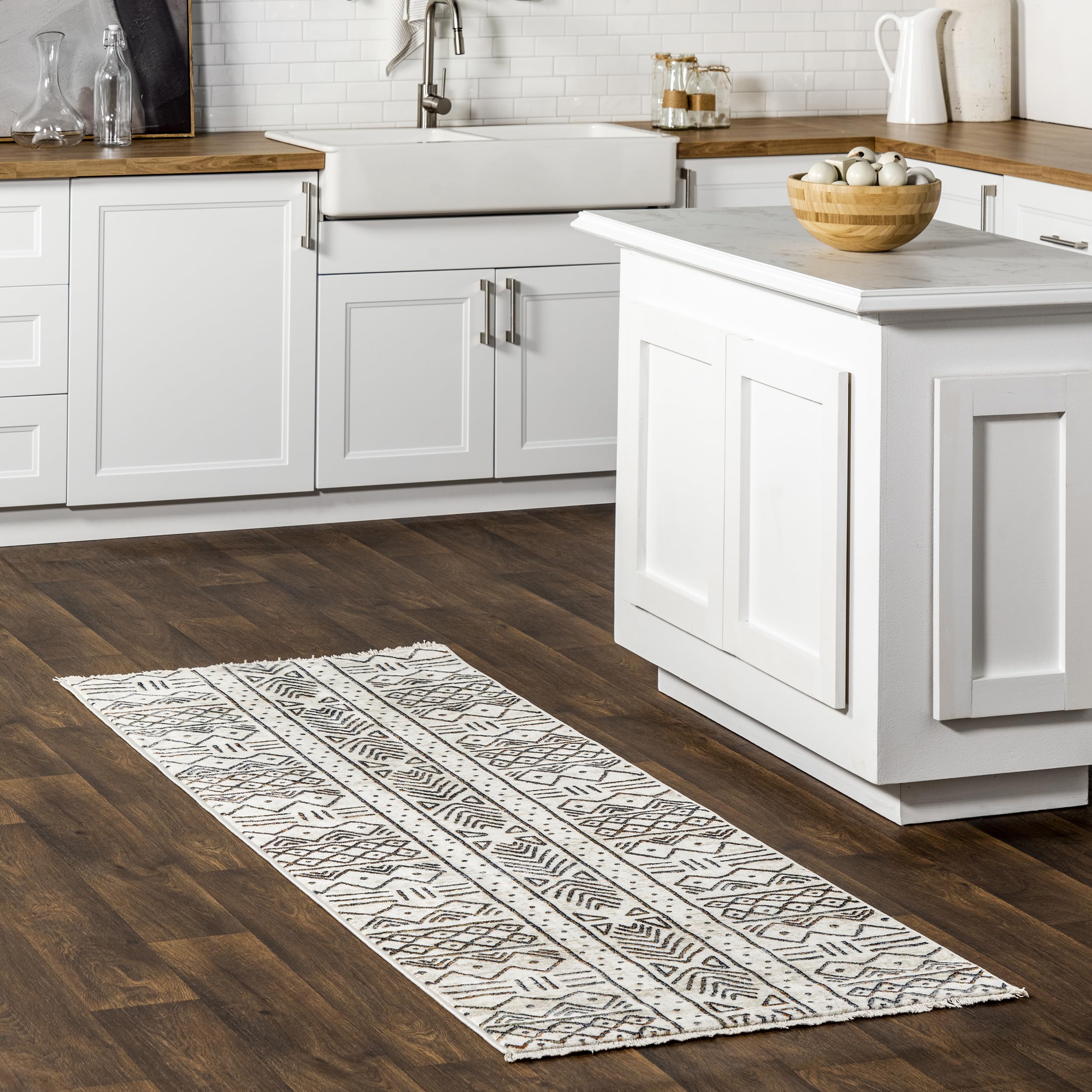 Tapis Tribal à Franges nuLOOM Moderne pour une Entrée Chaleureuse