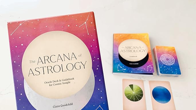 Arcana1～12 The Arcana of Astrology Boxed Set : Oracle Deck and