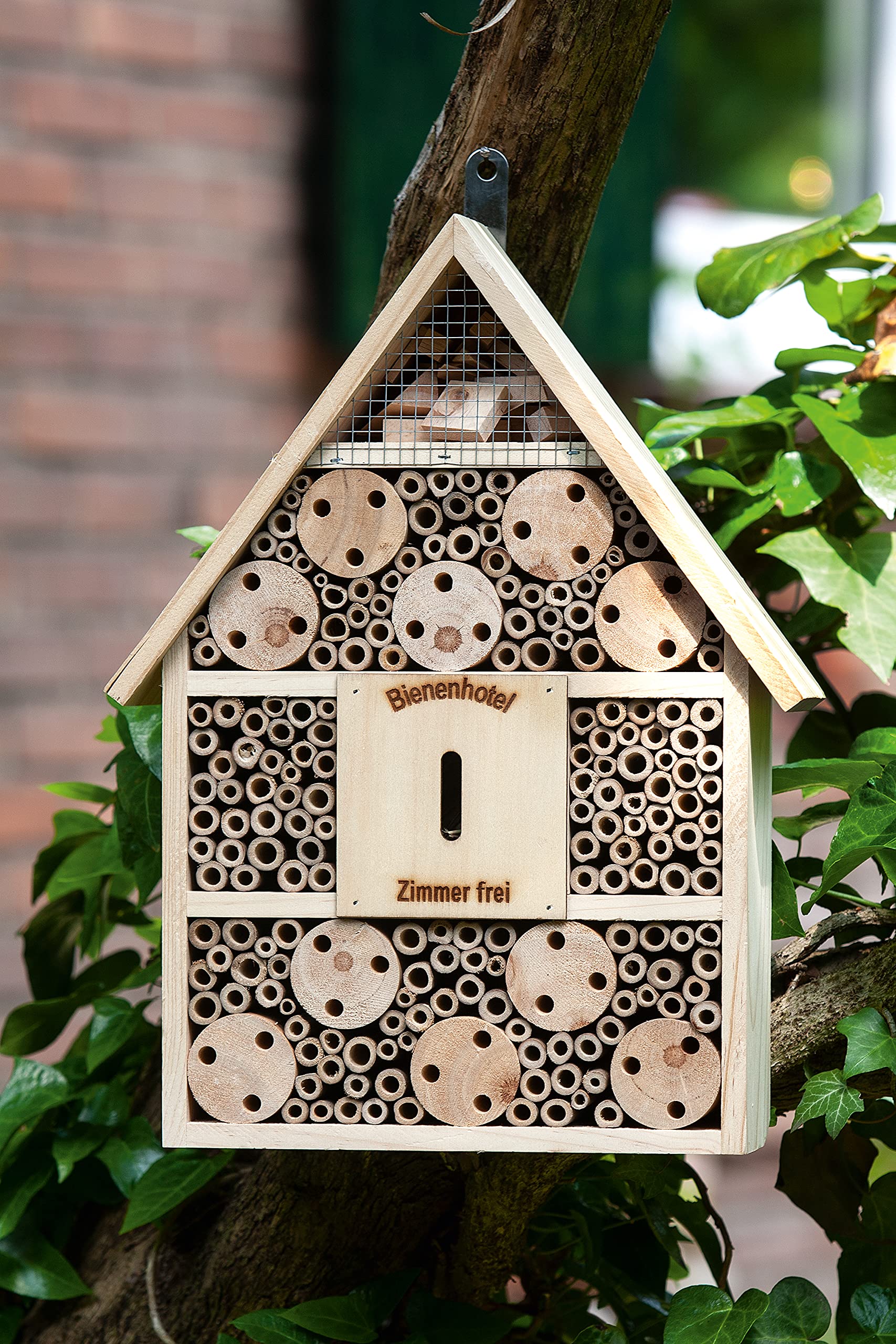 CULT at home Insektenhotel und Nistkasten Höhe 38 cm - Schmetterlingshaus Marienkäferhotel Bienenhotel aus Holz