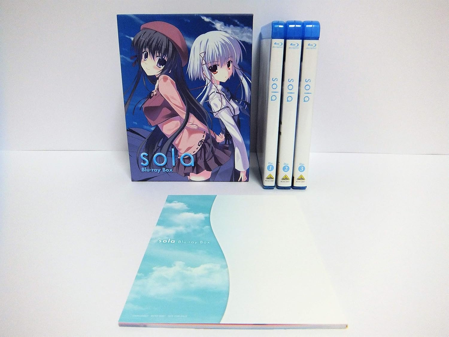 Amazon.co.jp sola Bluray Box (初回限定生産) 岡本信彦, 能登麻美子, 中原麻衣, 小林智樹 DVD